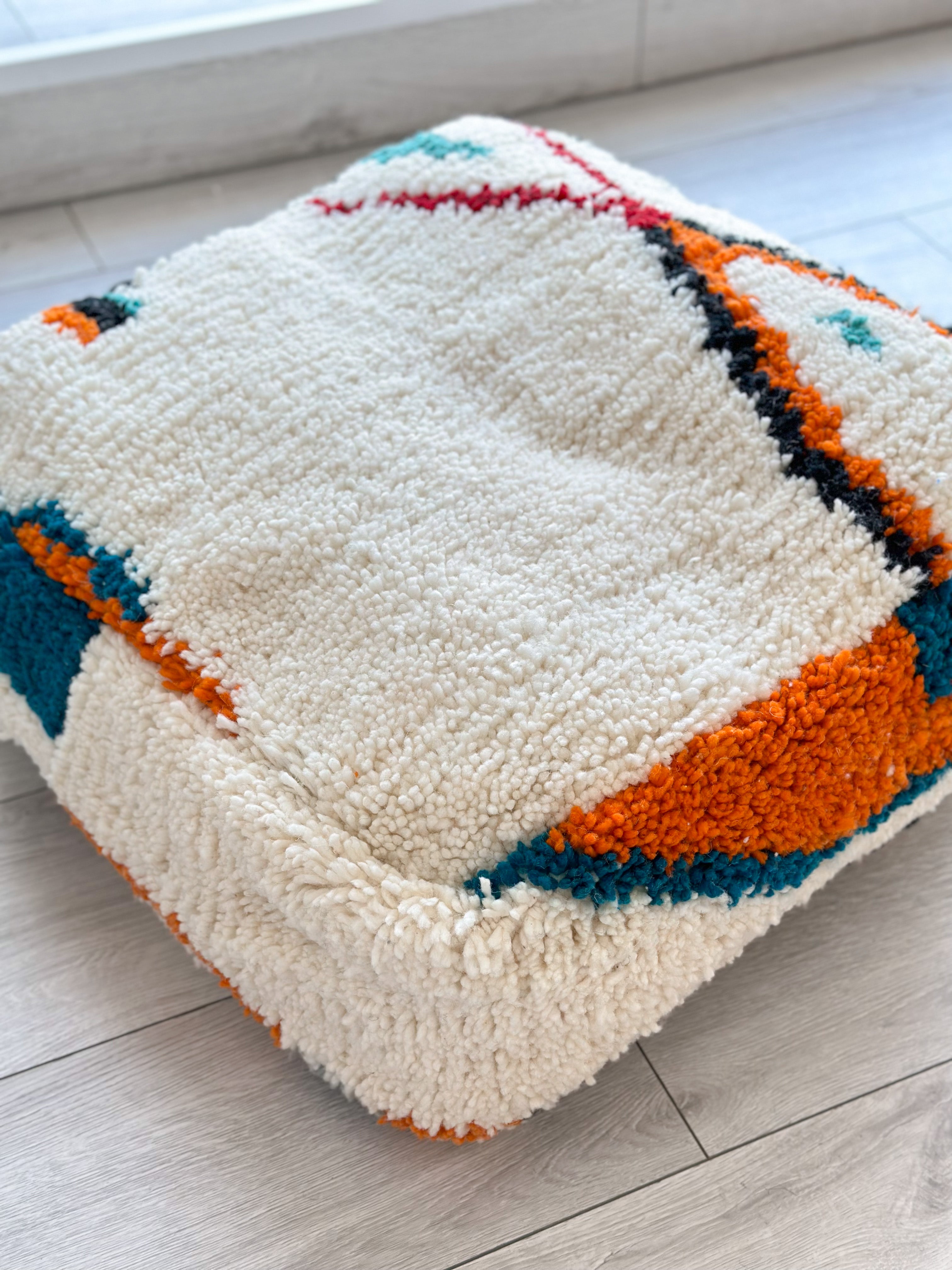 Pouf Marocain, pouf Beni Ouarain - 60 x 60 cm