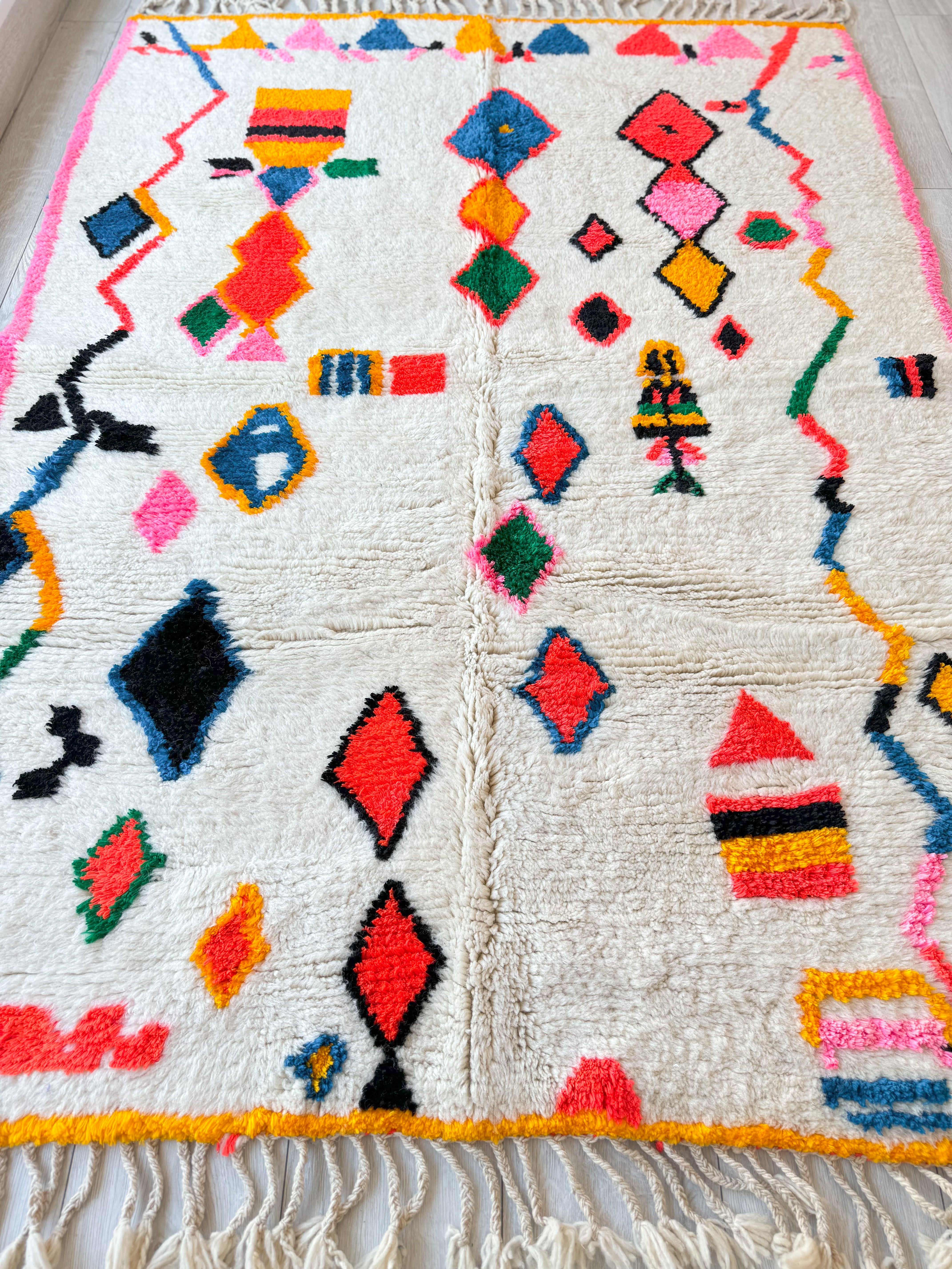 Colorful Berber Rug 156 x 228 cm / 5.1 x 7.5 ft - n°1475