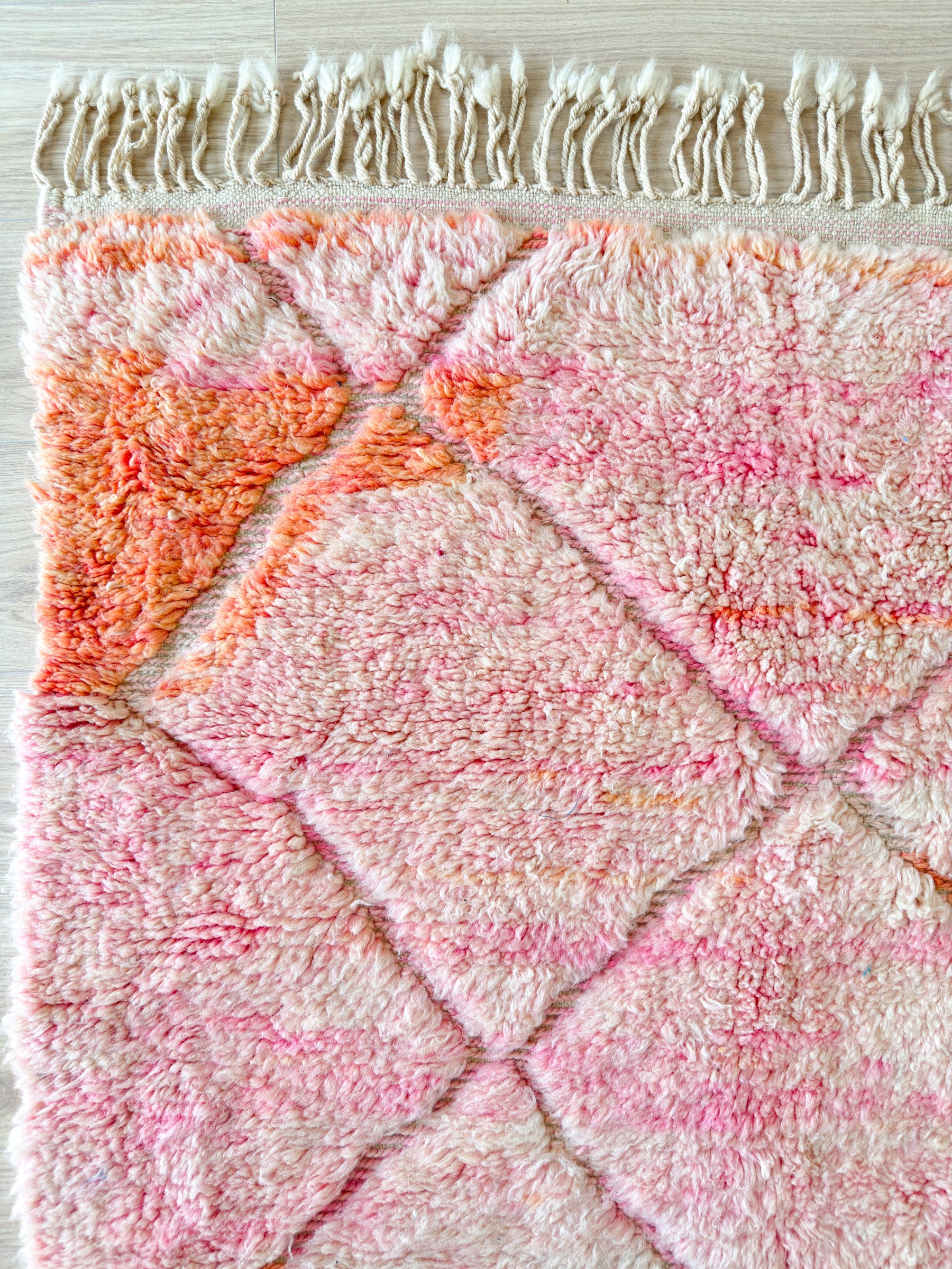 Tapis berbère coloré 114 x 165 cm - n°2086