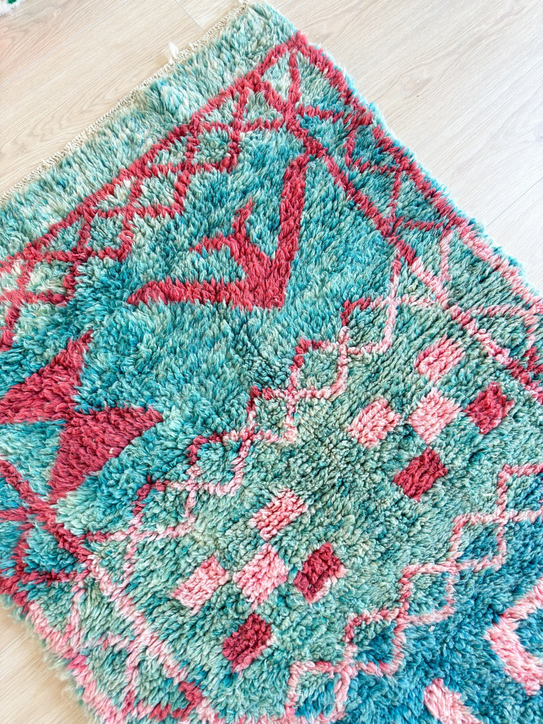 Colorful Berber rug 99 x 167 cm - n°2123