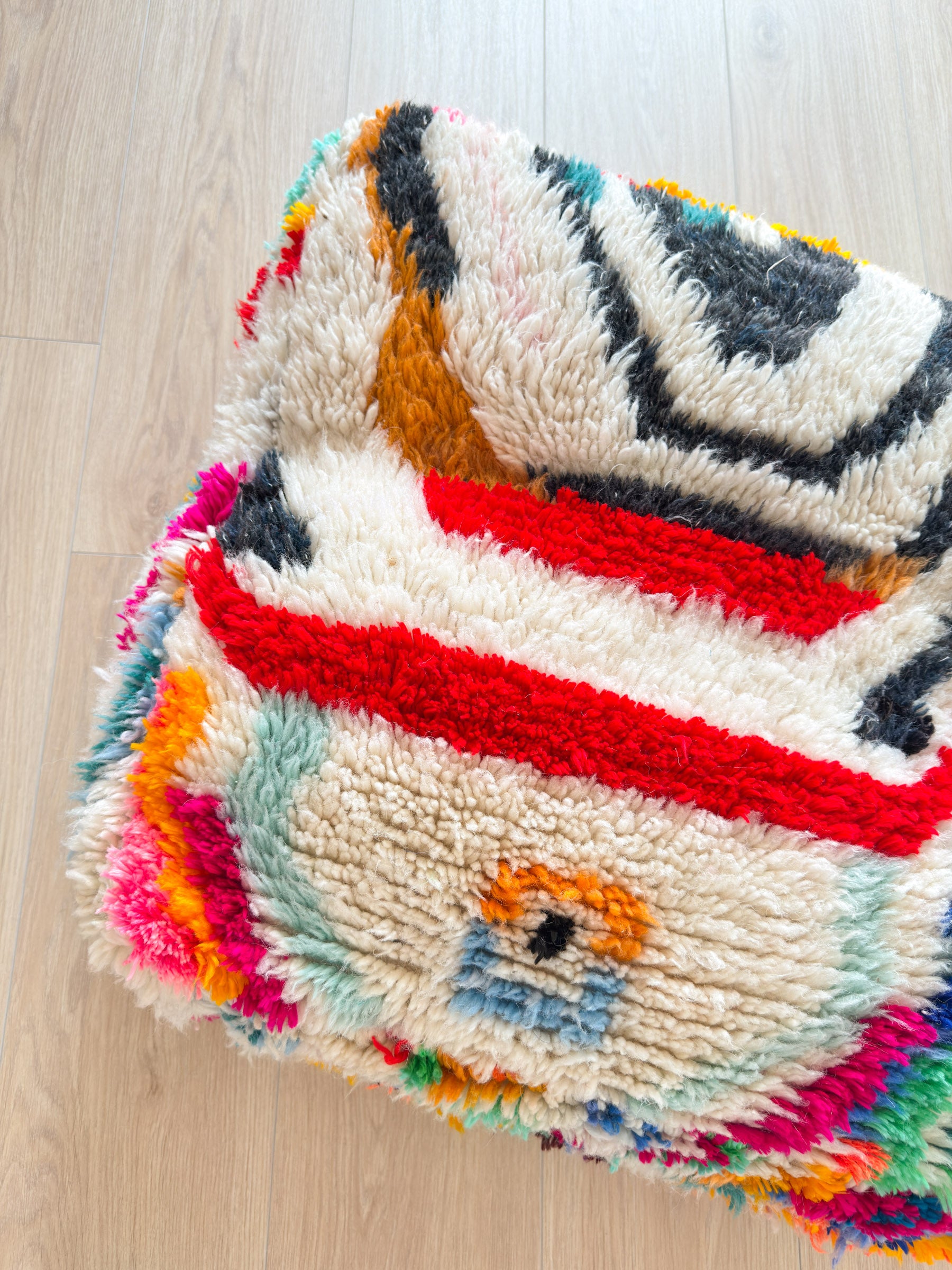 Moroccan pouf, colorful Berber pouf - 60 x 60 cm - n°1