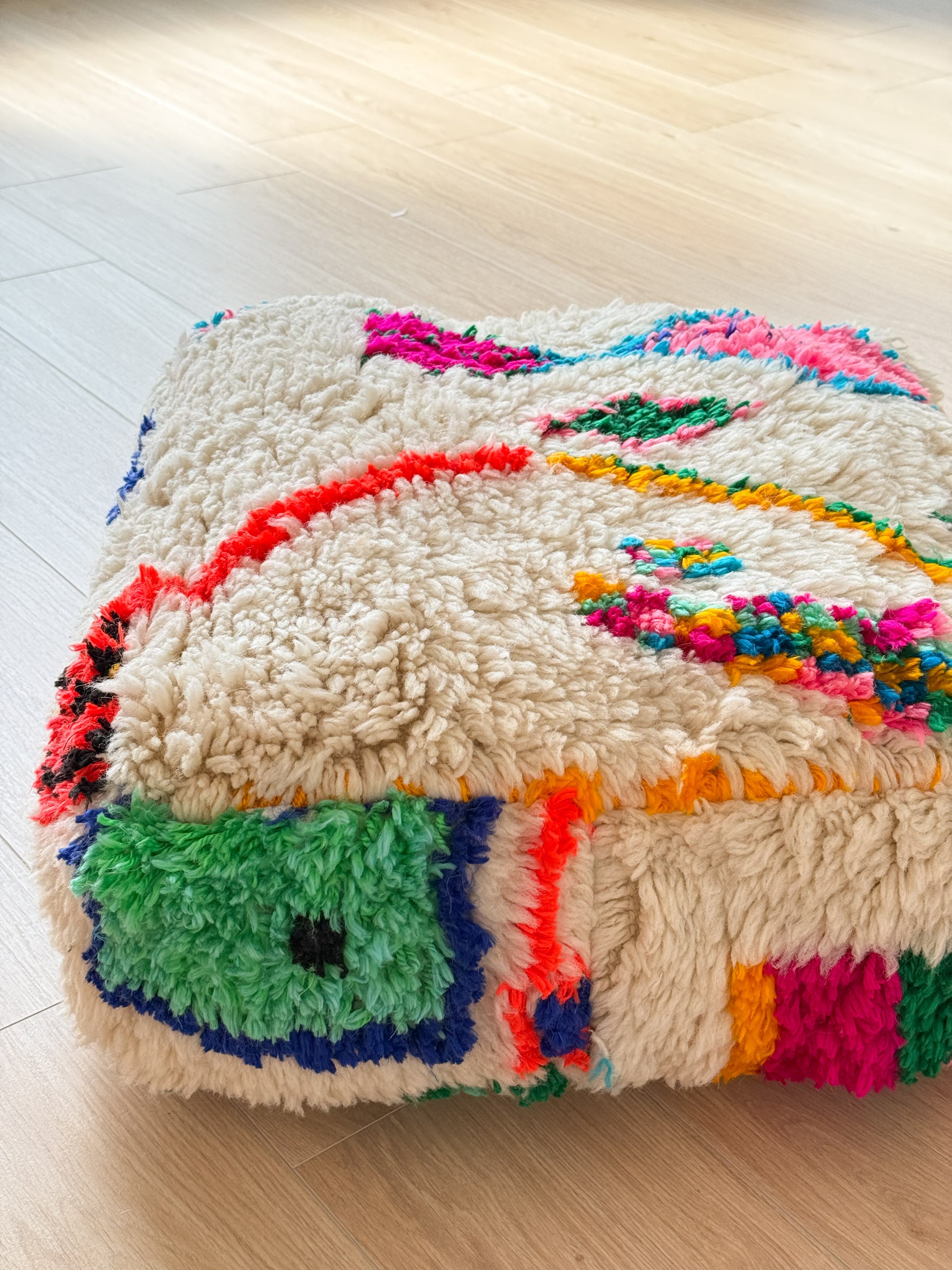 Moroccan pouf, colorful Berber pouf - 60 x 60 cm - n°5