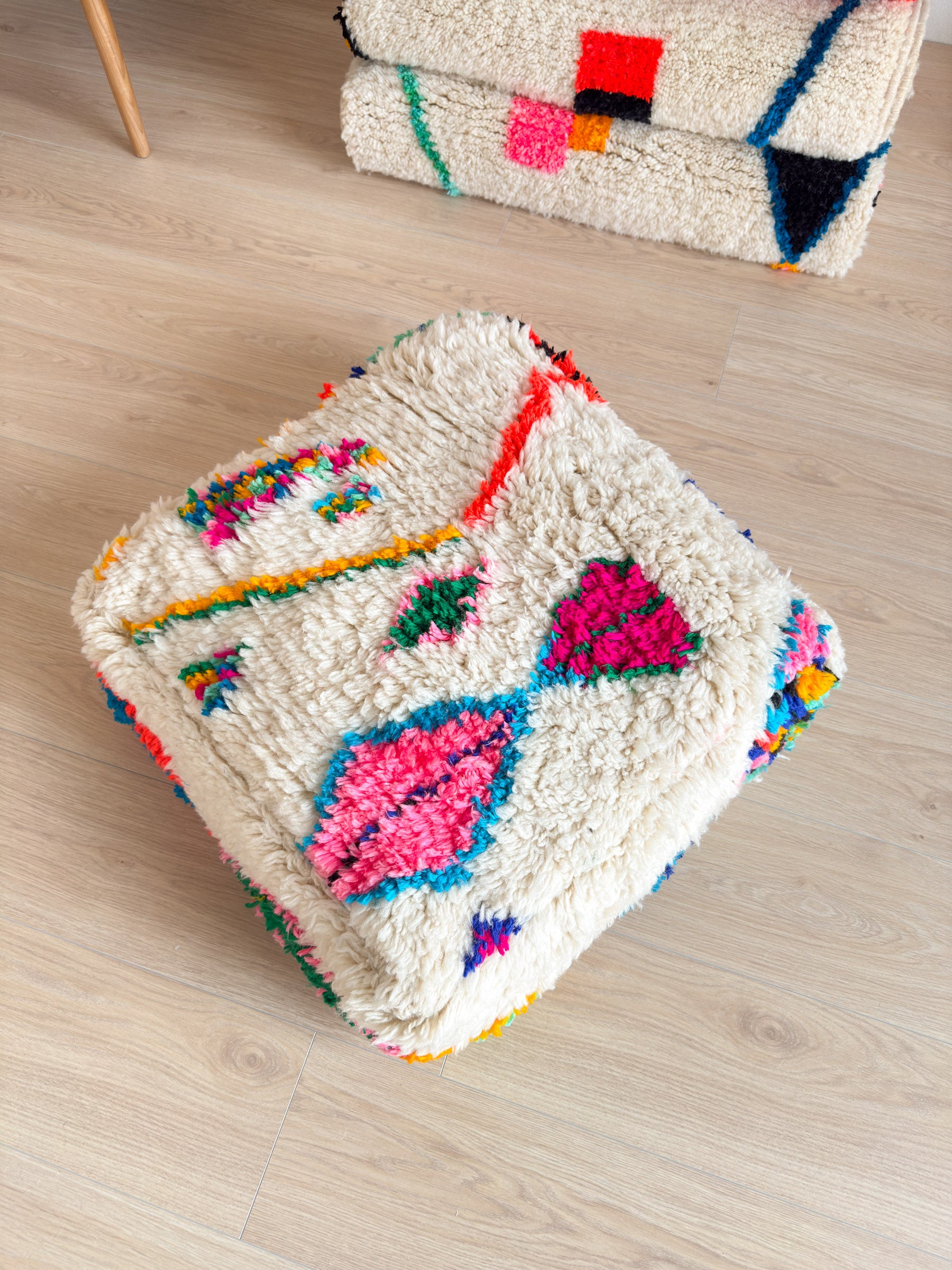 Moroccan pouf, colorful Berber pouf - 60 x 60 cm - n°5