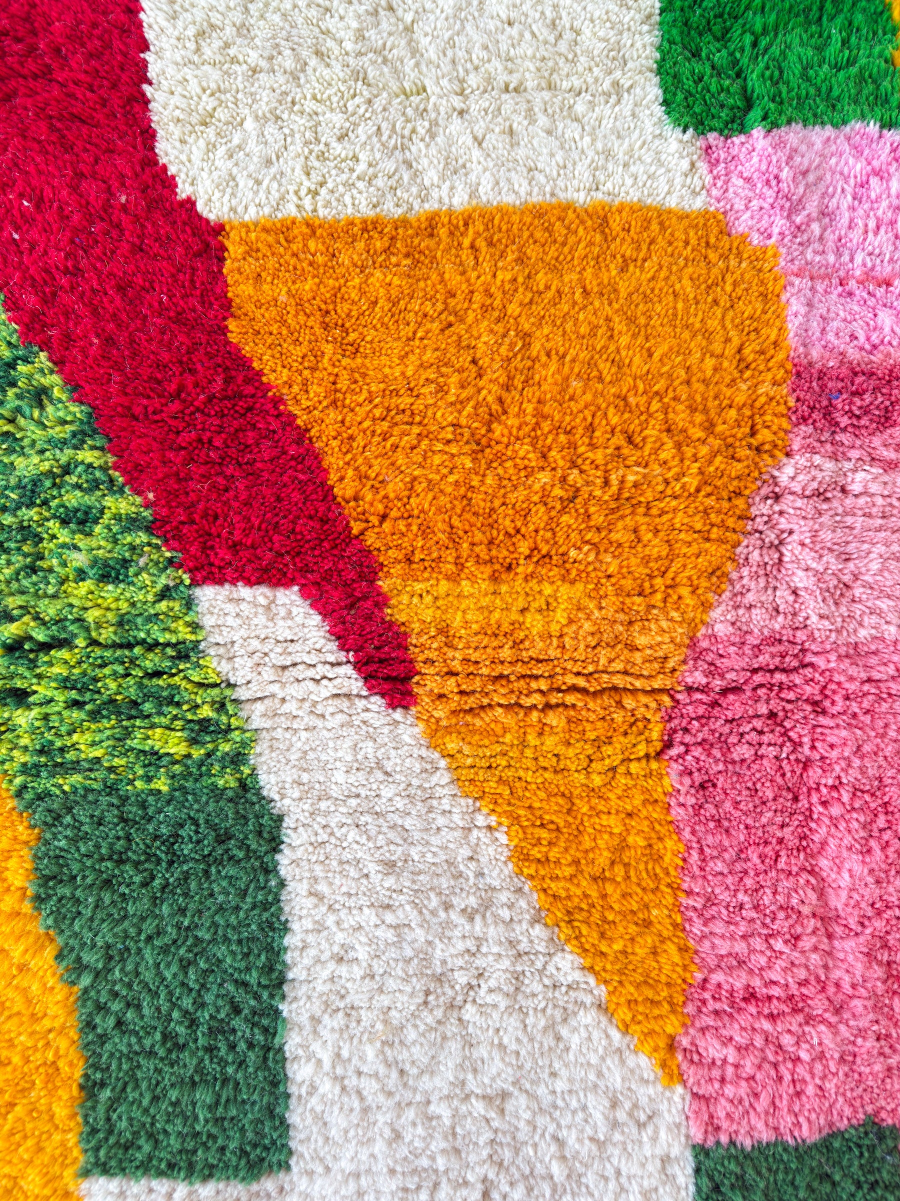 Colorful Berber Rug 165 x 274 cm - n°1836