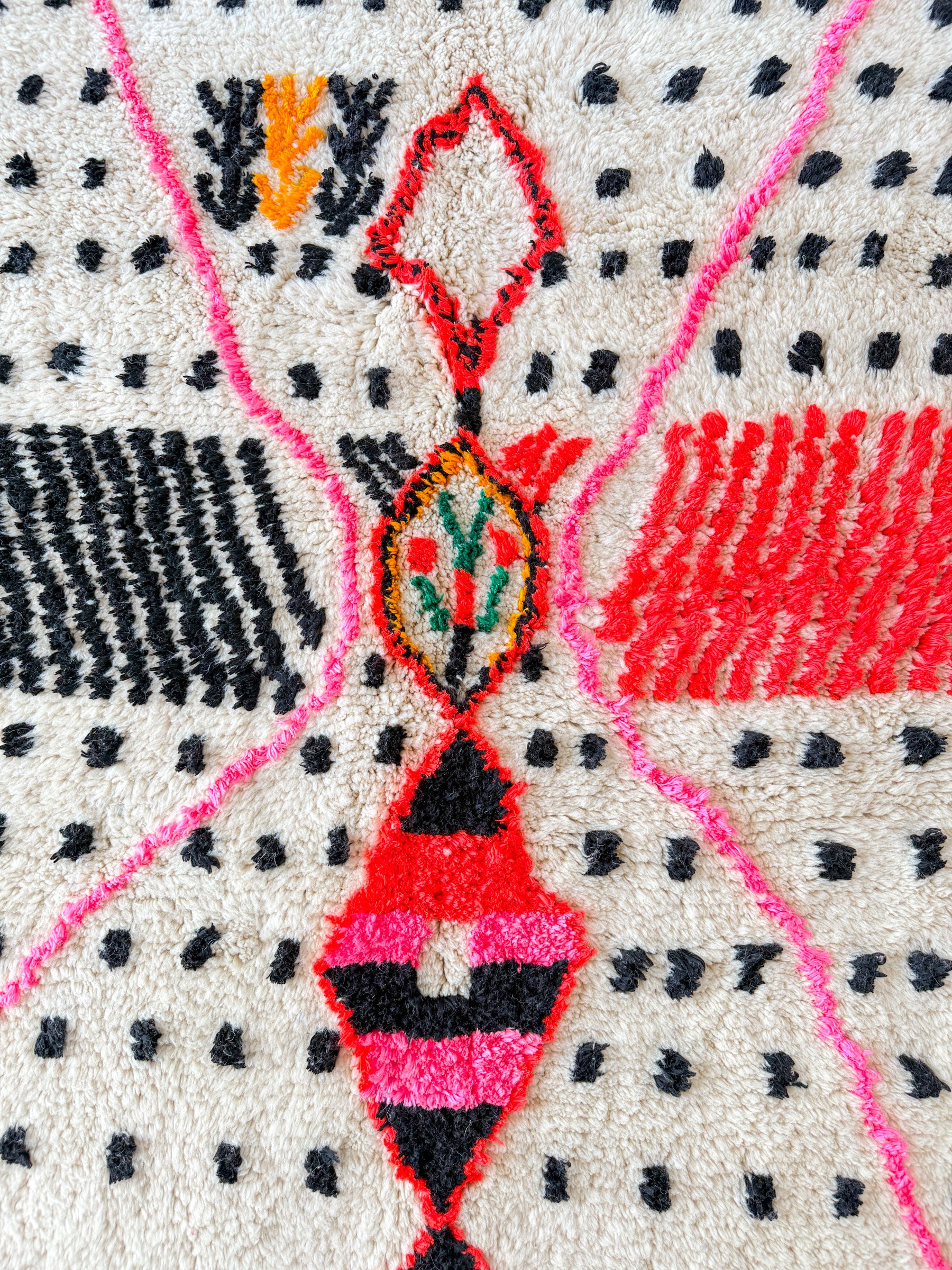 Colorful Berber rug 163 x 245 cm - n°1985