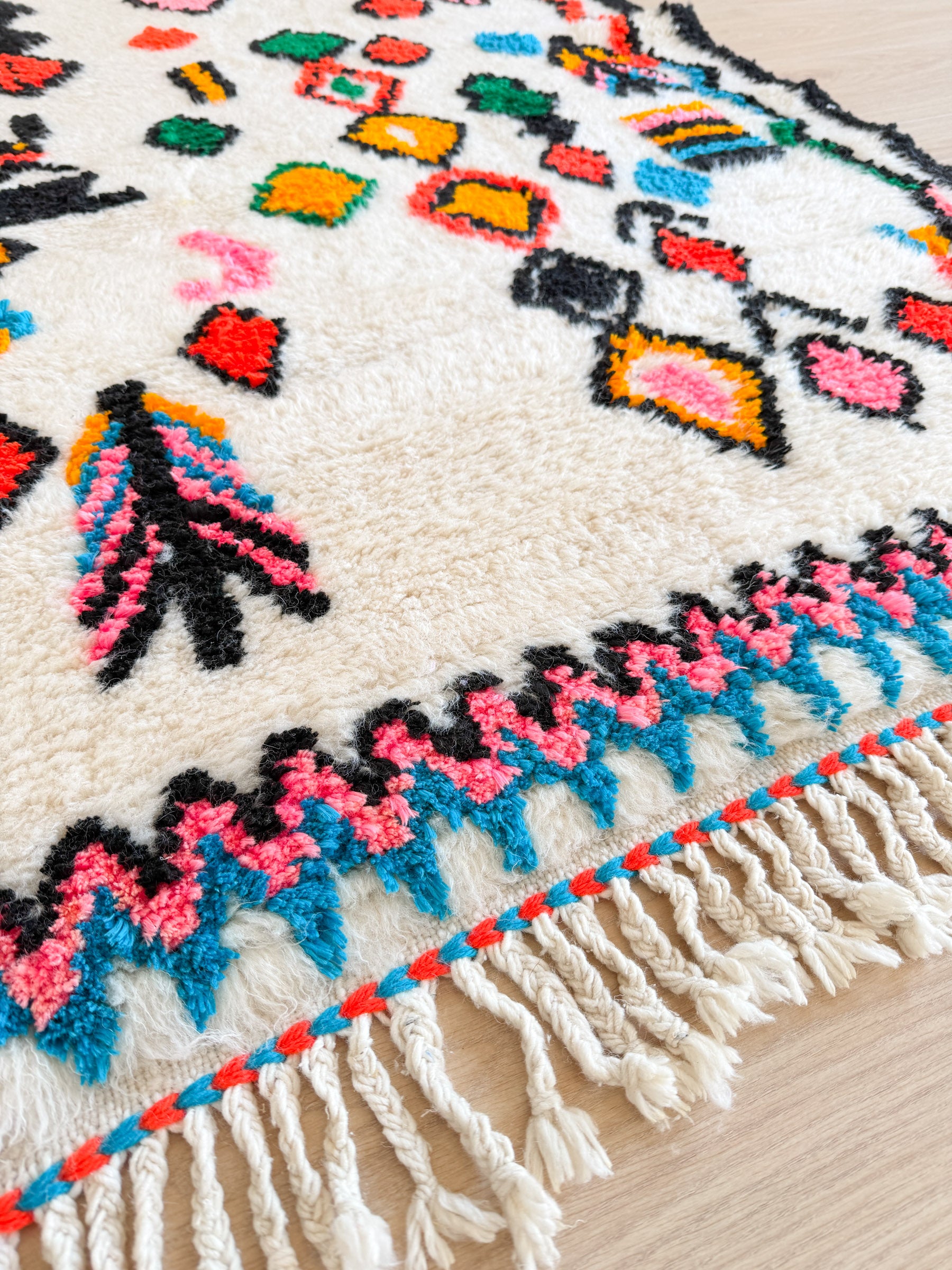 Bunter Berberteppich 102 x 166 cm - Nr. 2344