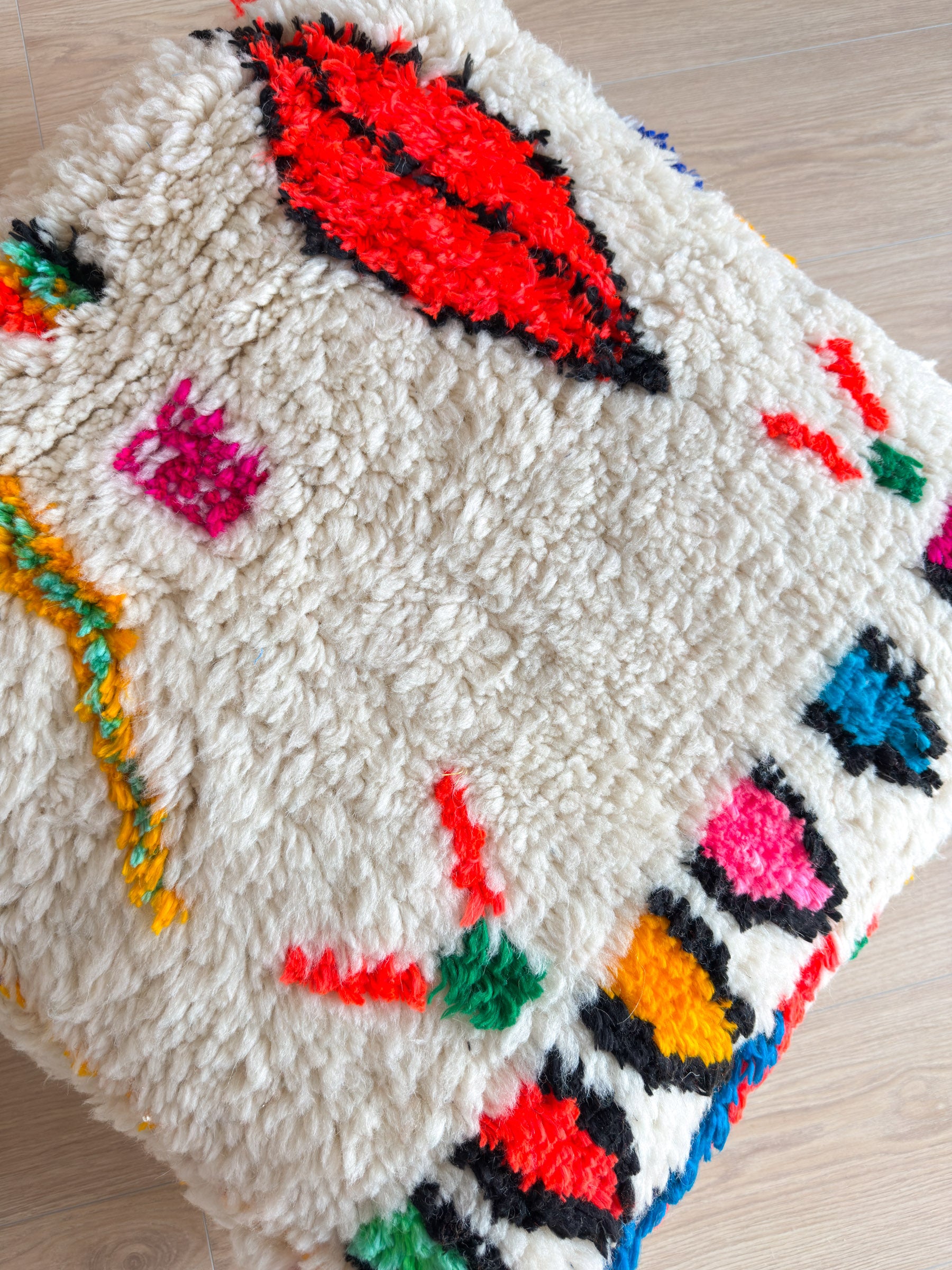 Moroccan pouf, colorful Berber pouf - 60 x 60 cm - n°12