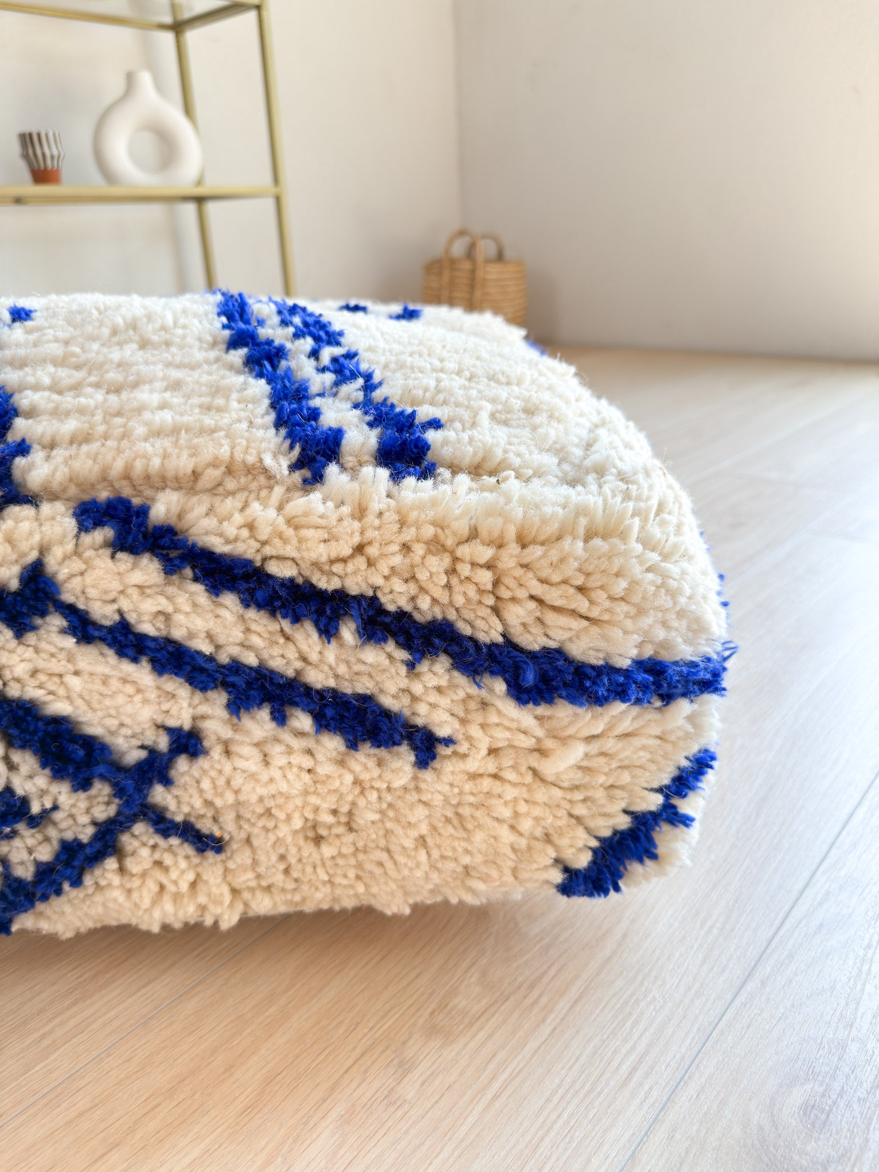Moroccan pouf, colorful Berber pouf - 60 x 60 cm - n°44