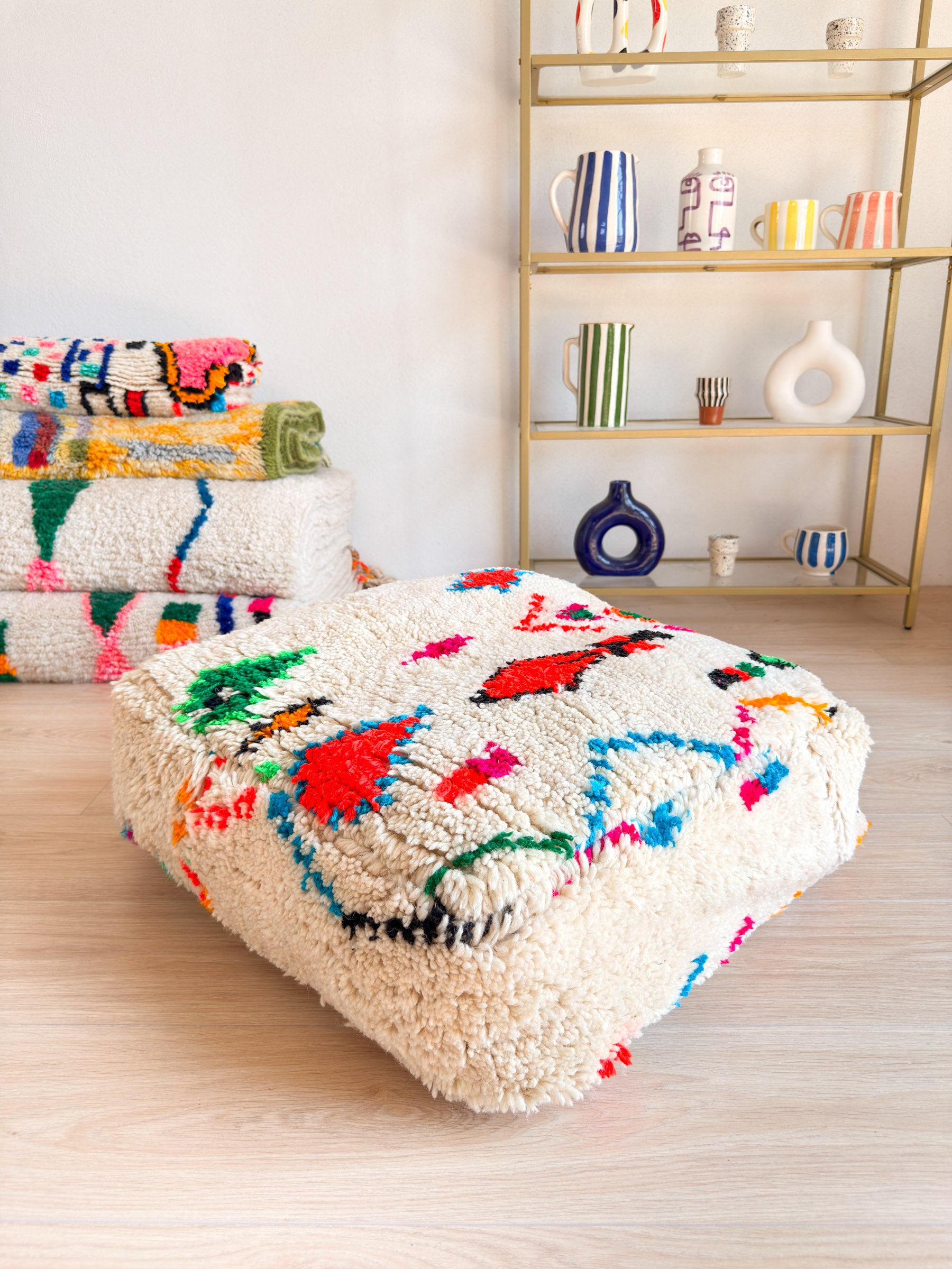 Marokkanischer Pouf, bunter Berber-Pouf - 60 x 60 cm - Nr. 46