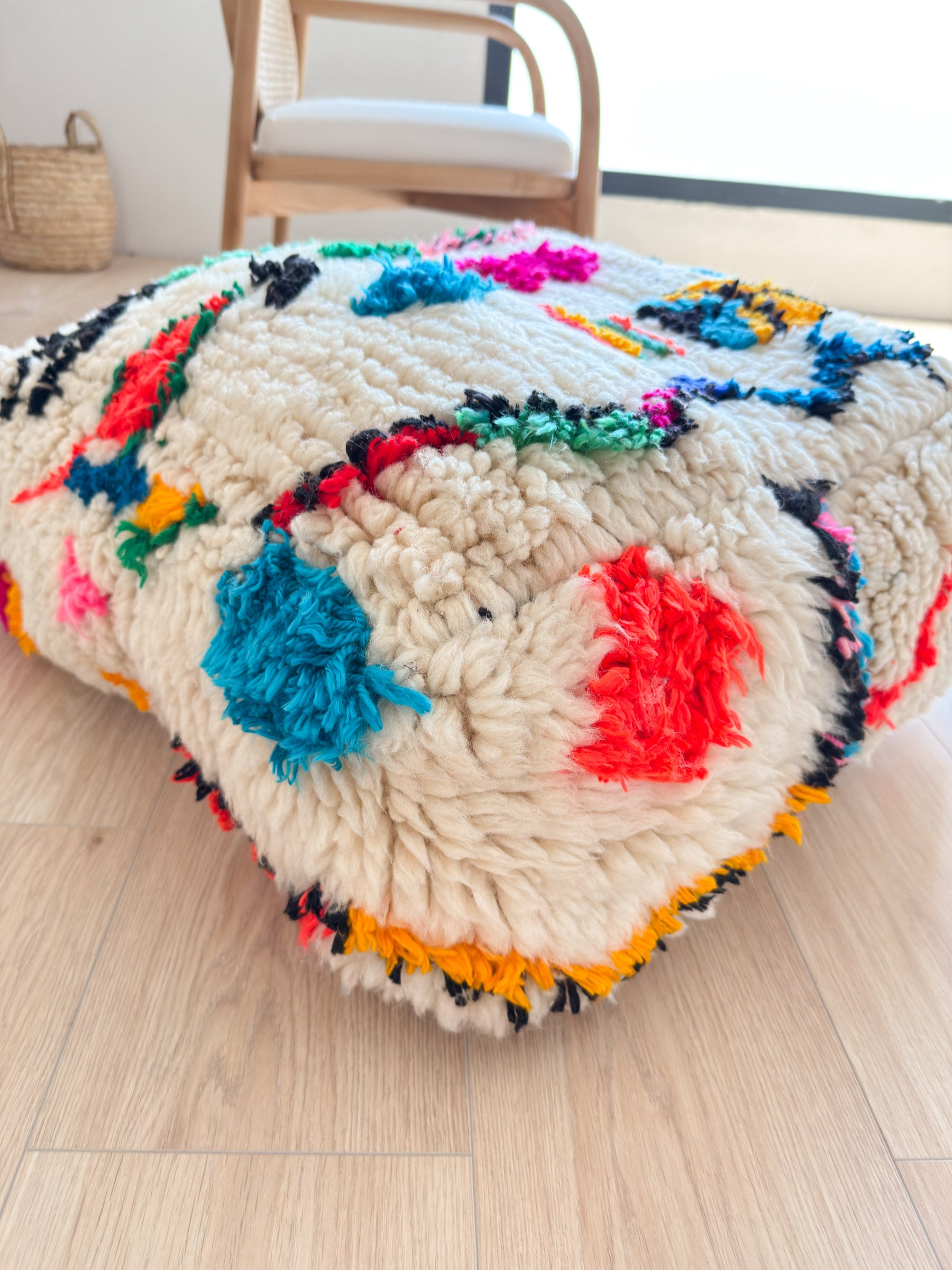 Moroccan pouf, colorful Berber pouf - 60 x 60 cm - n°57