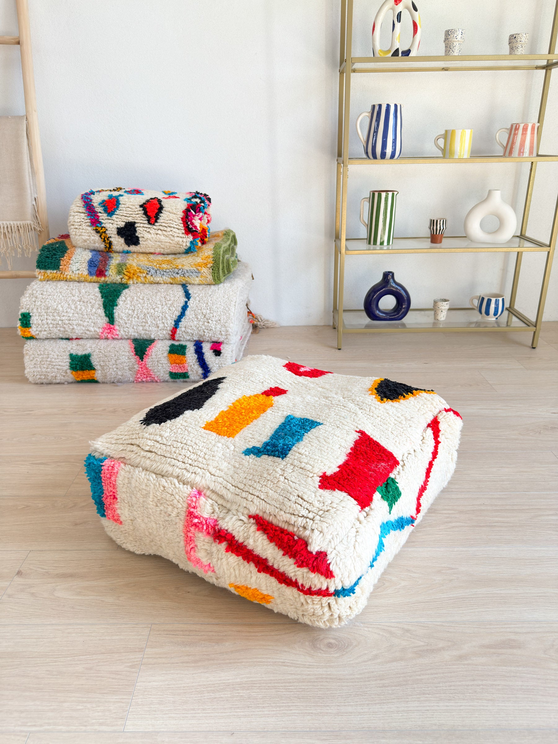 Pouf Marocain, pouf berbère coloré - 60 x 60 cm - n°27