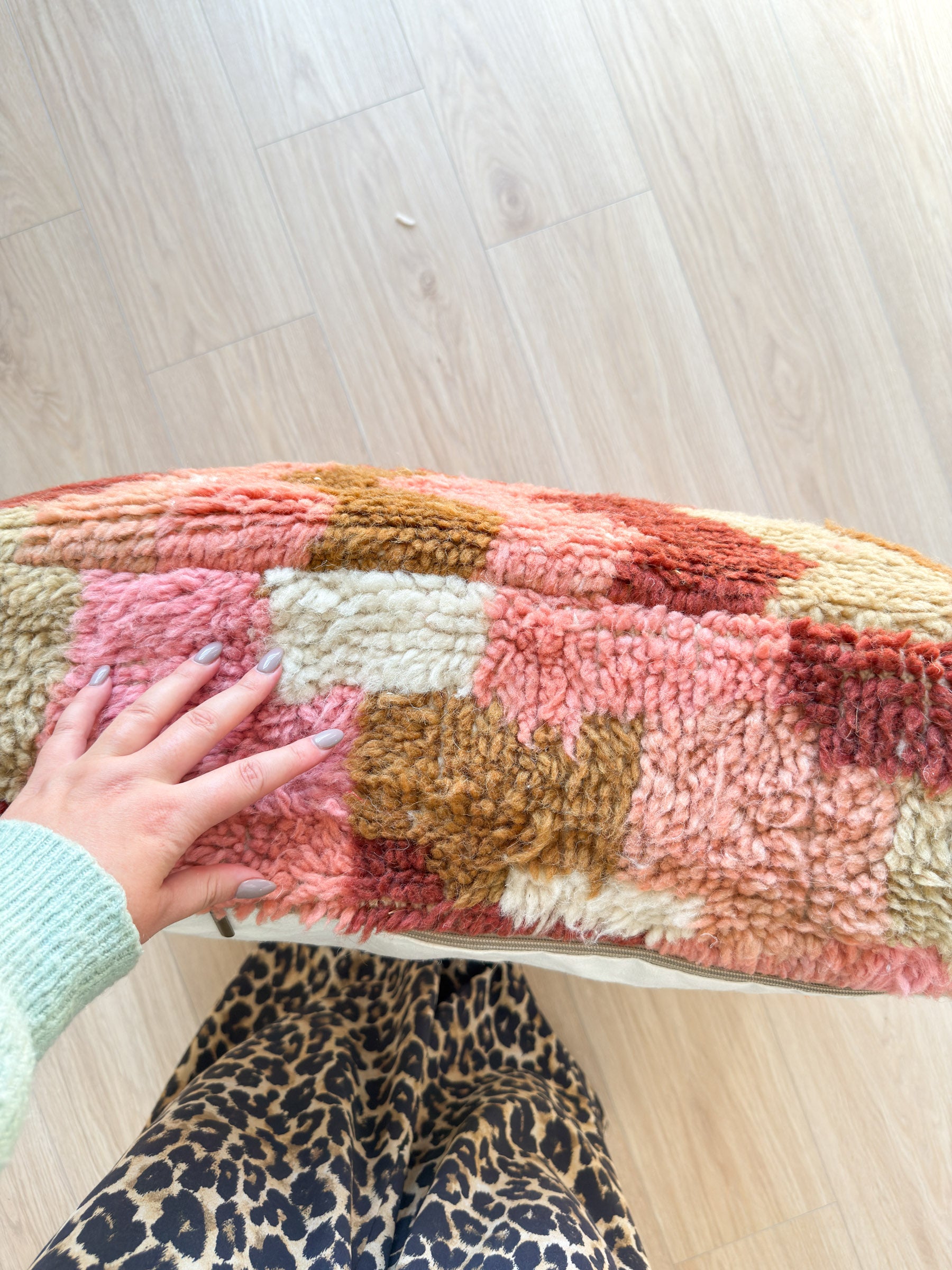 Marokkanischer Pouf, bunter Berber-Pouf - 60 x 60 cm - Nr. 30