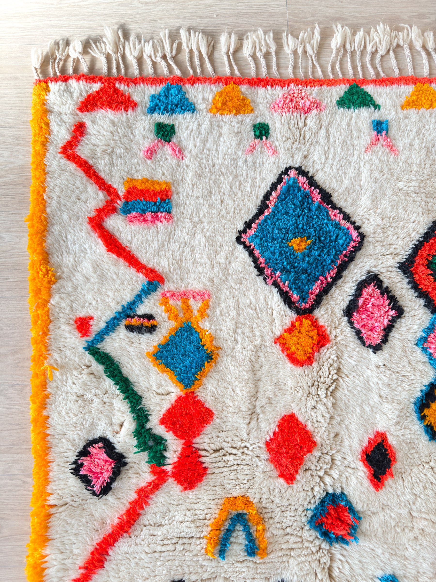 Tapis berbère coloré 125 x 206 cm - n°2398