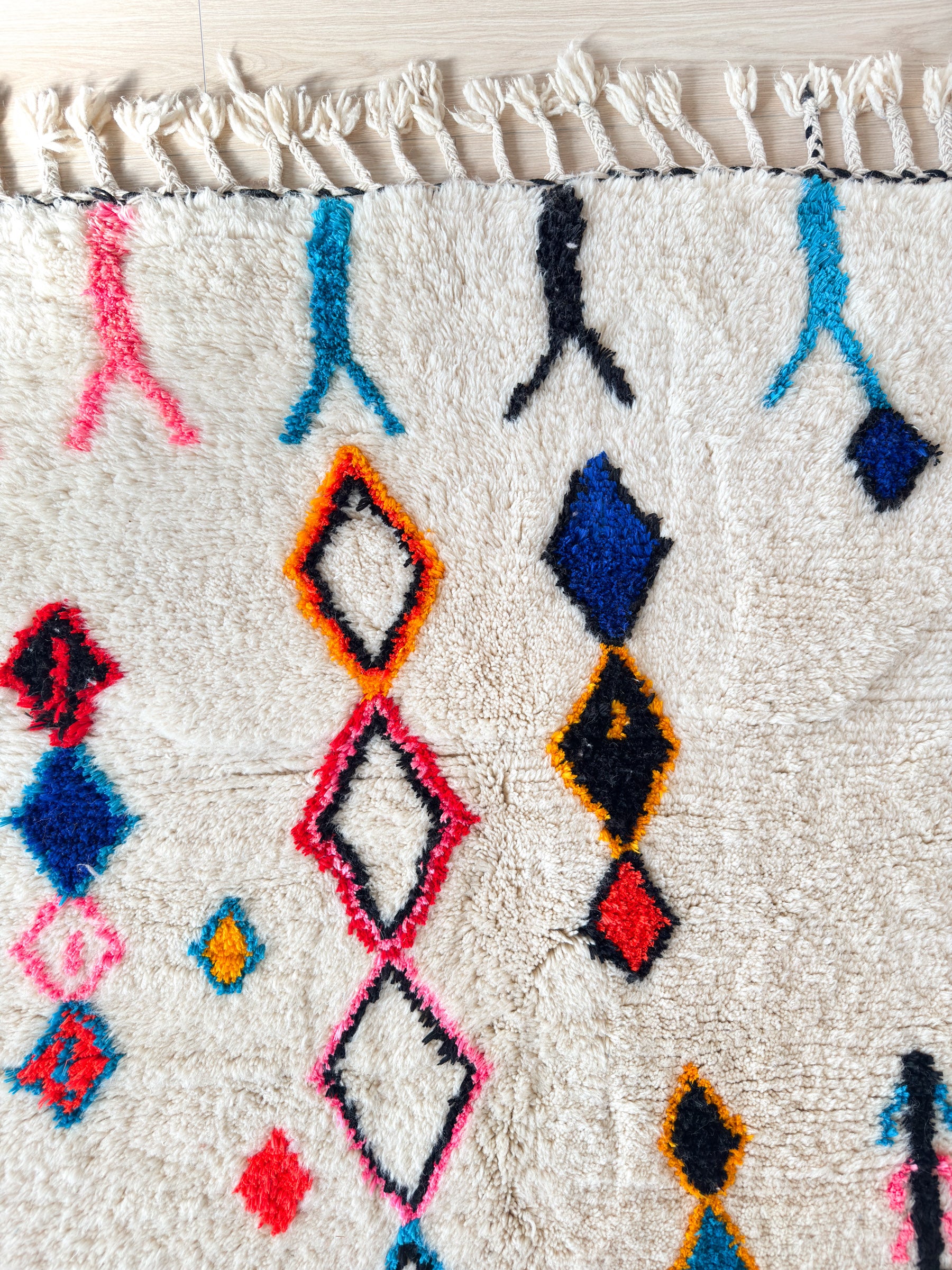 Tapis berbère coloré 151 x 235 cm - n°2353