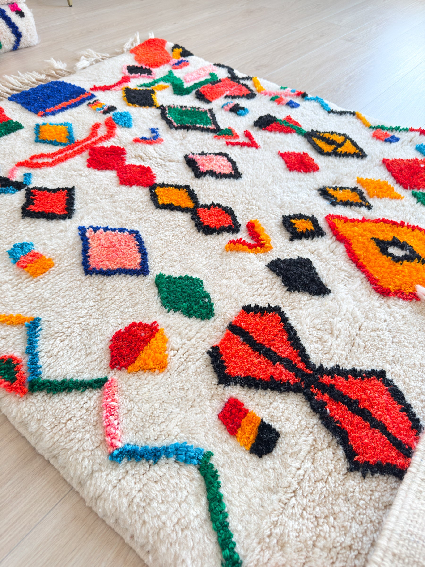 Tapis berbère coloré 123 x 210 cm - n°2375