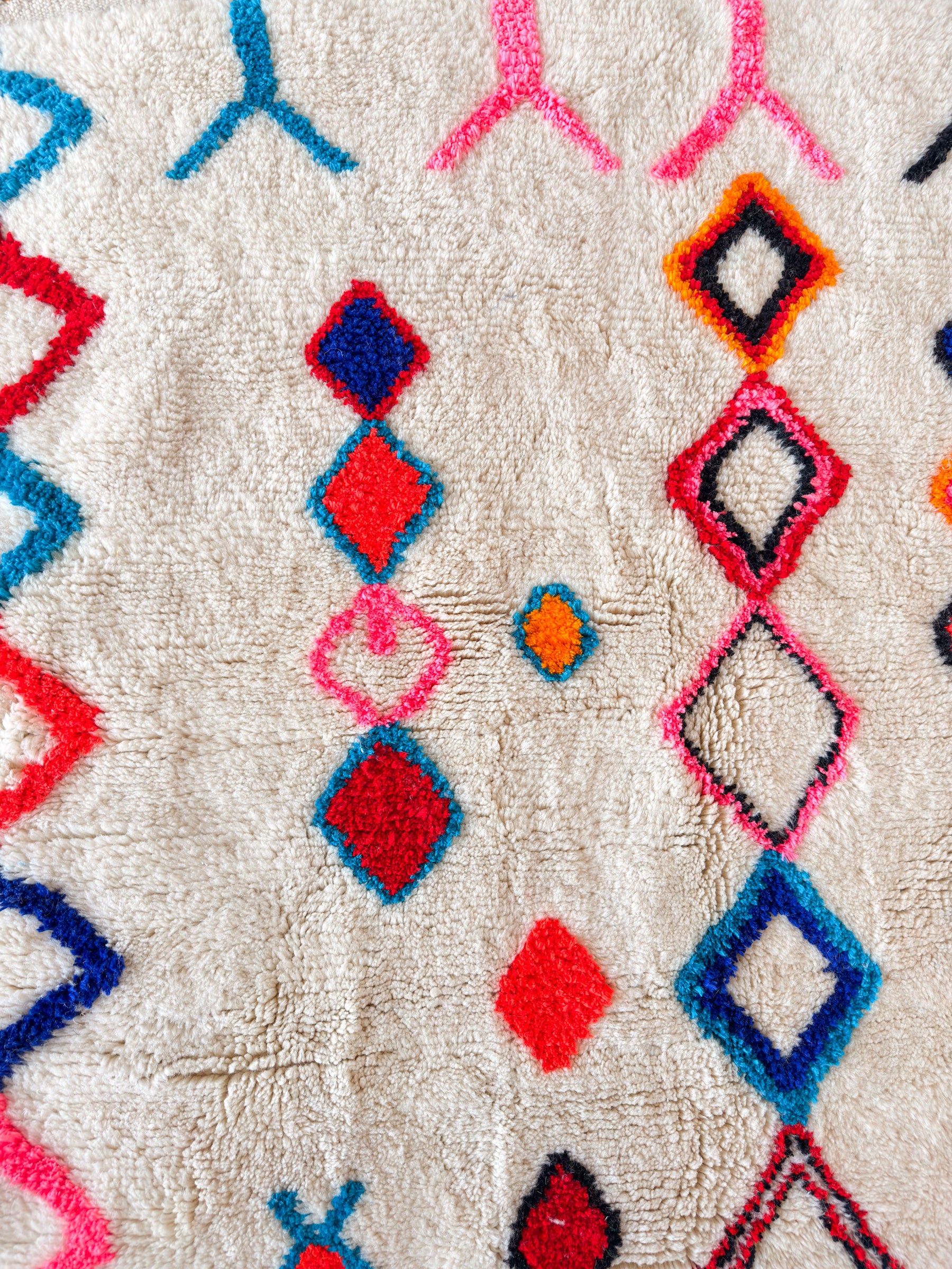 Colorful Berber rug 141 x 241 cm - No. 2438