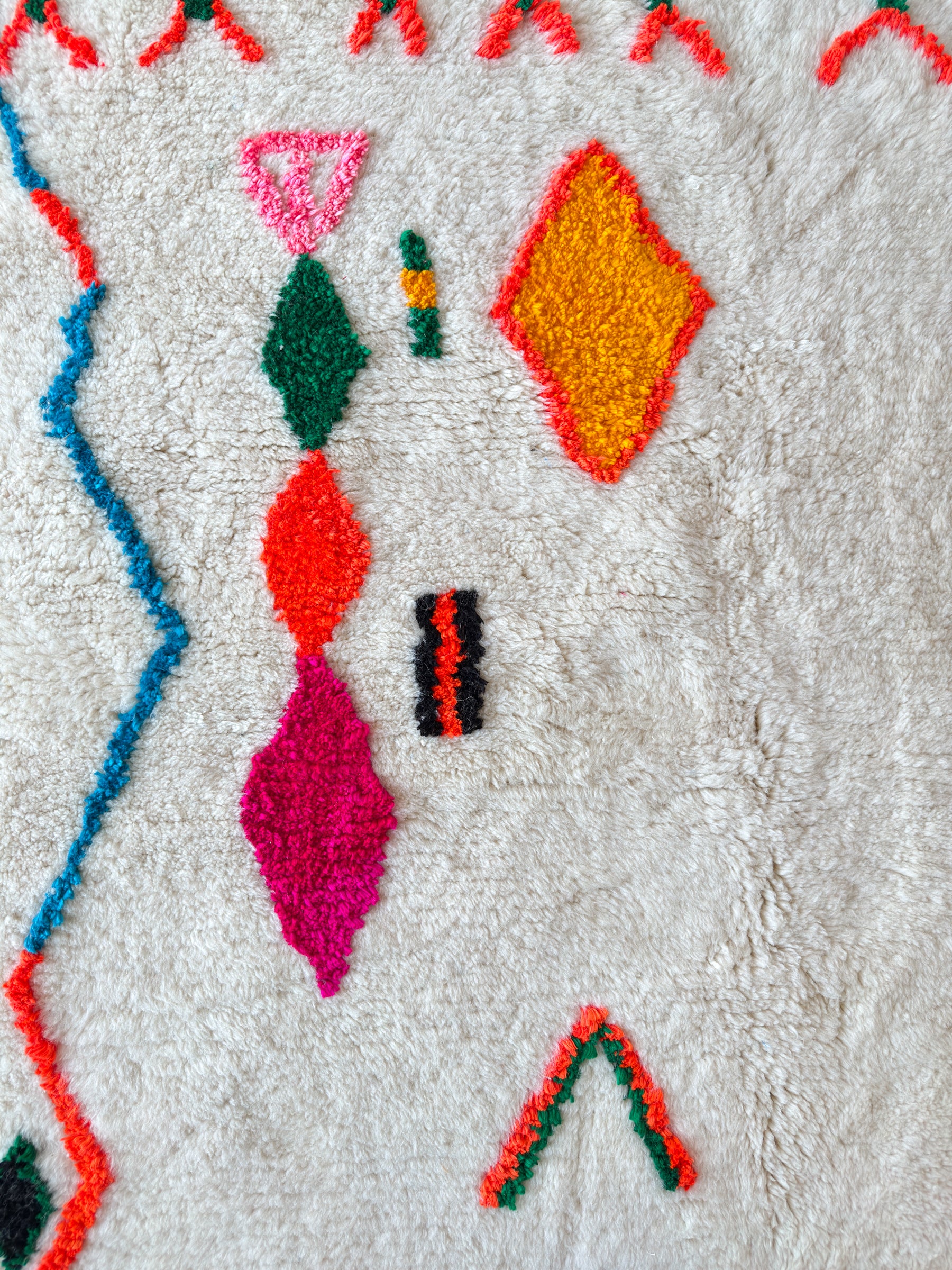 Colorful Berber rug 142 x 225 cm - No. 2470