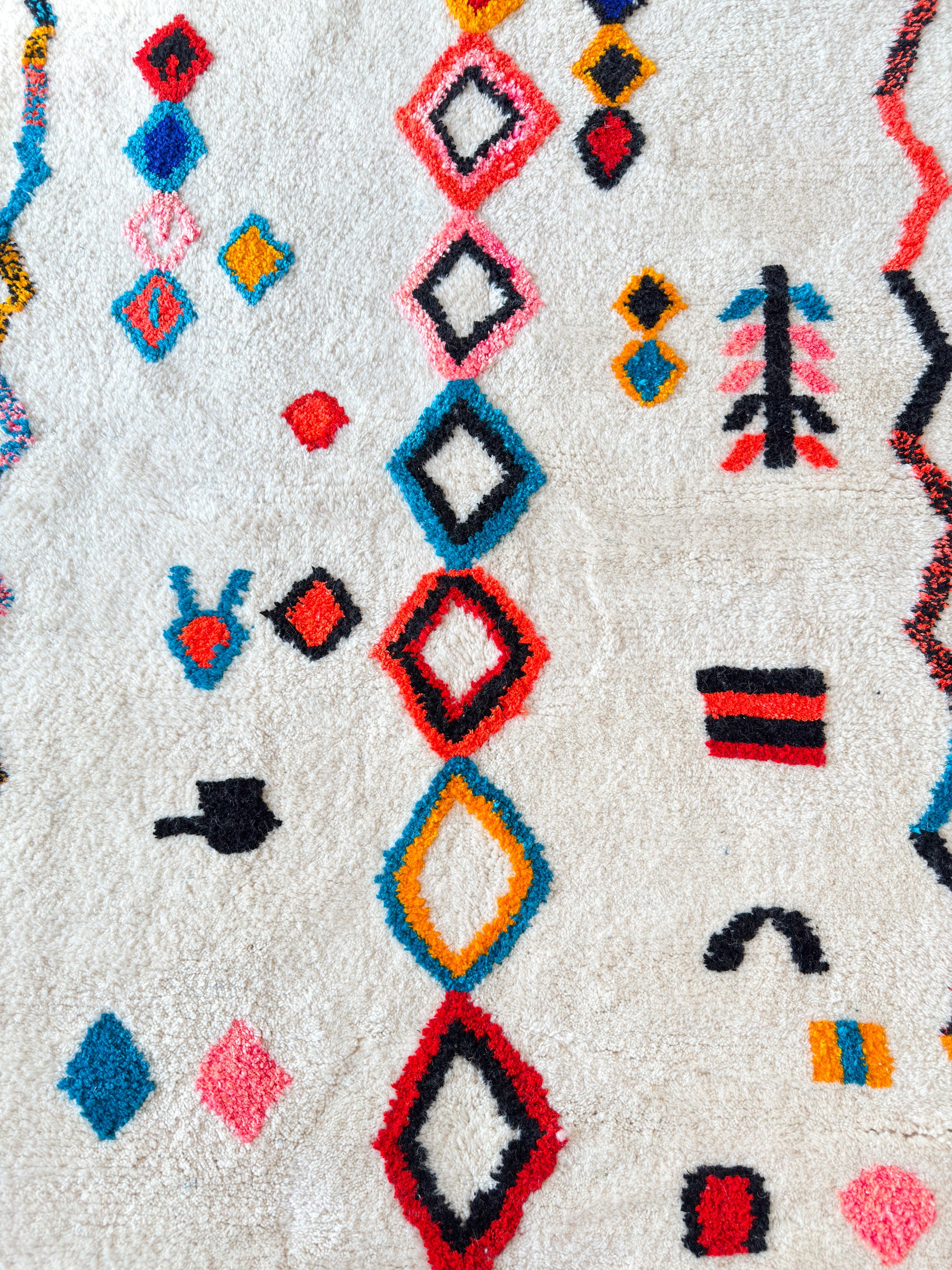 Colorful Berber rug 148 x 269 cm - No. 2481