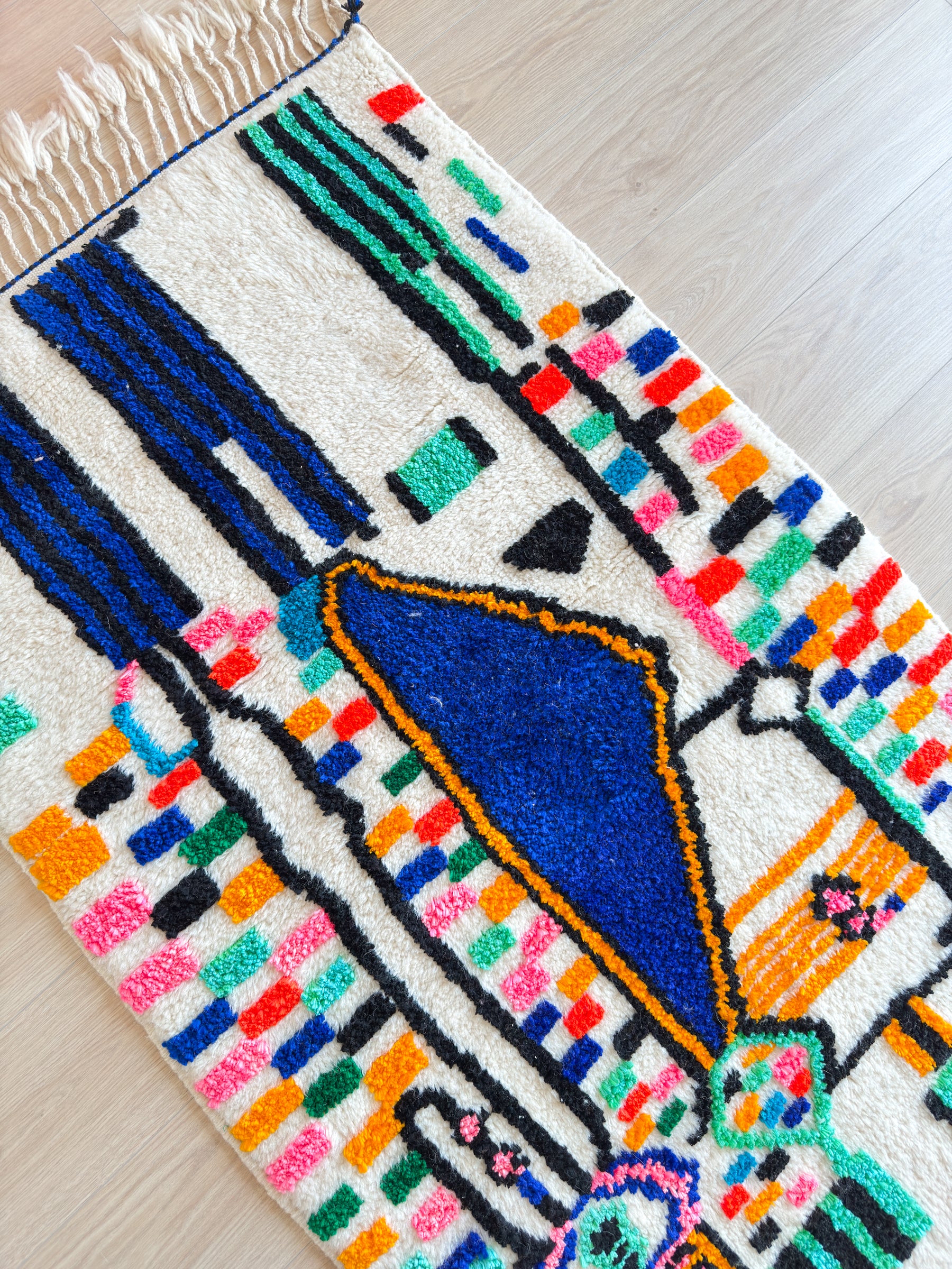 Colorful Berber rug 99 x 185 cm - No. 2484