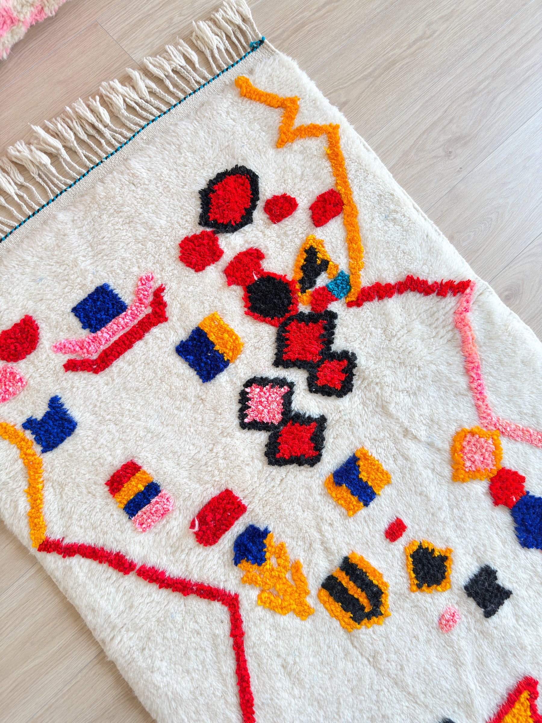 Colorful Berber rug 98 x 166 cm - No. 2488