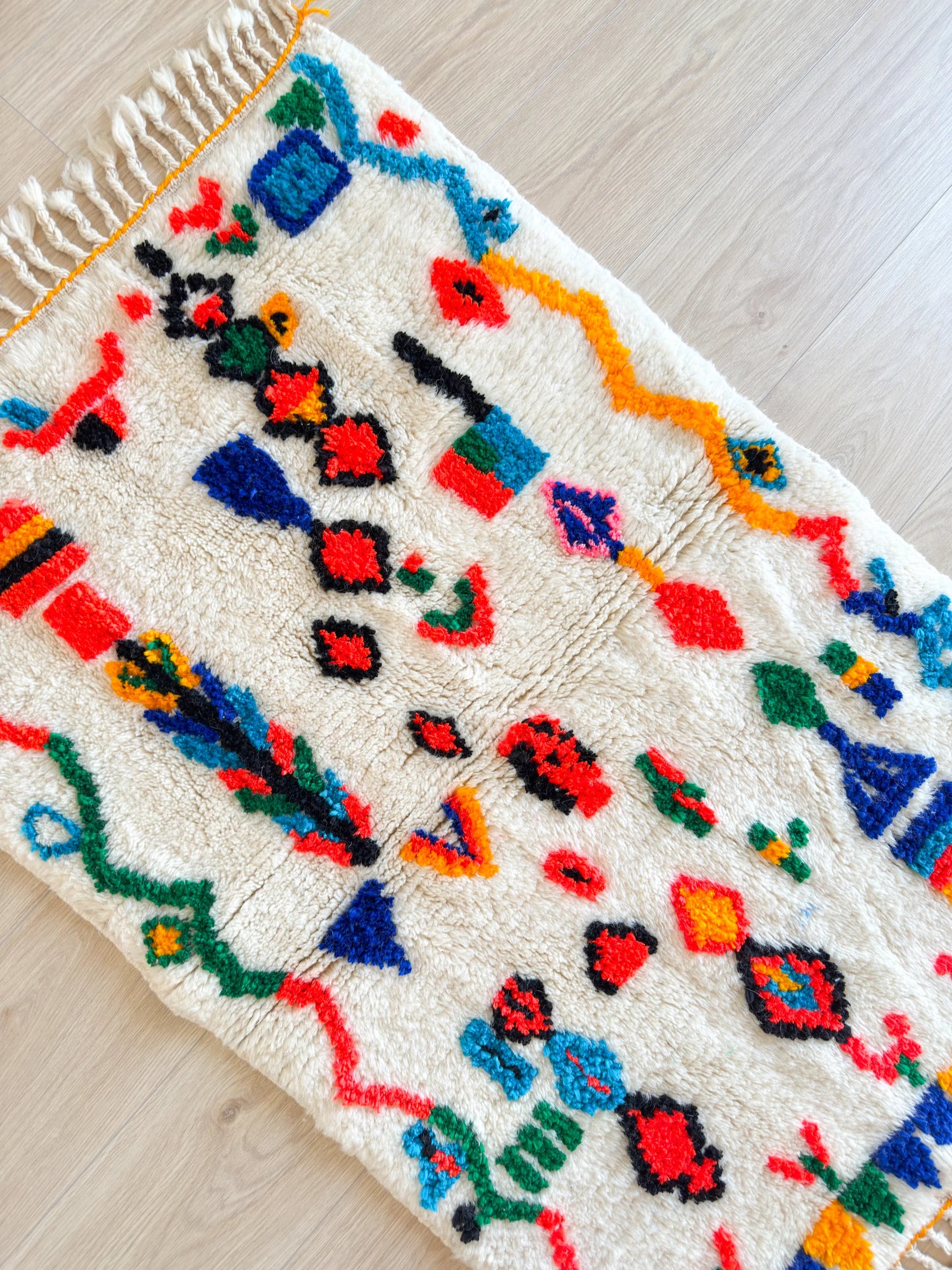 Colorful Berber Rug 78 x 136 cm - n°2549