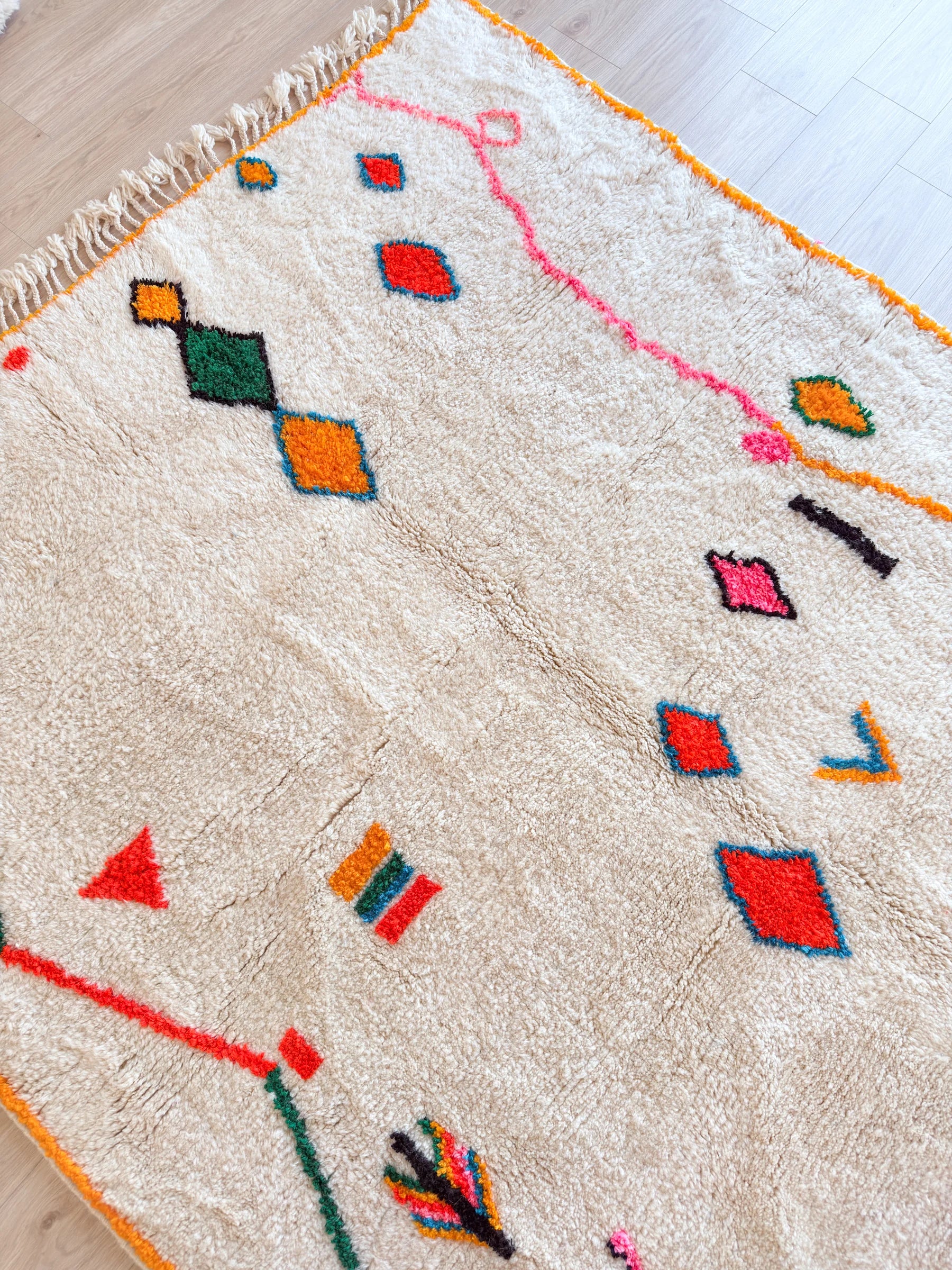 Kleurrijk Berbers tapijt 206 x 330 cm - n°2563