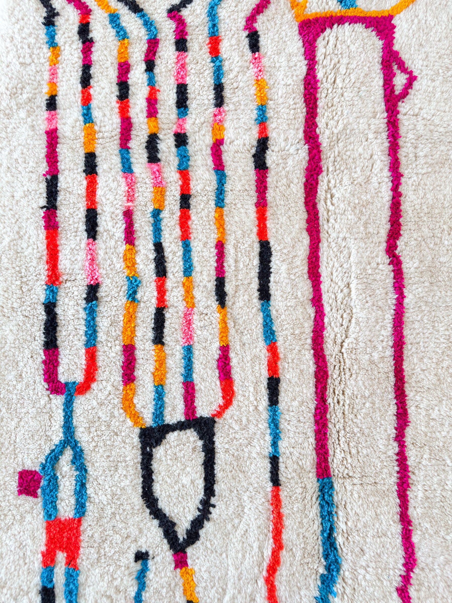 Tapis berbère coloré 150 x 229 cm - n°2617