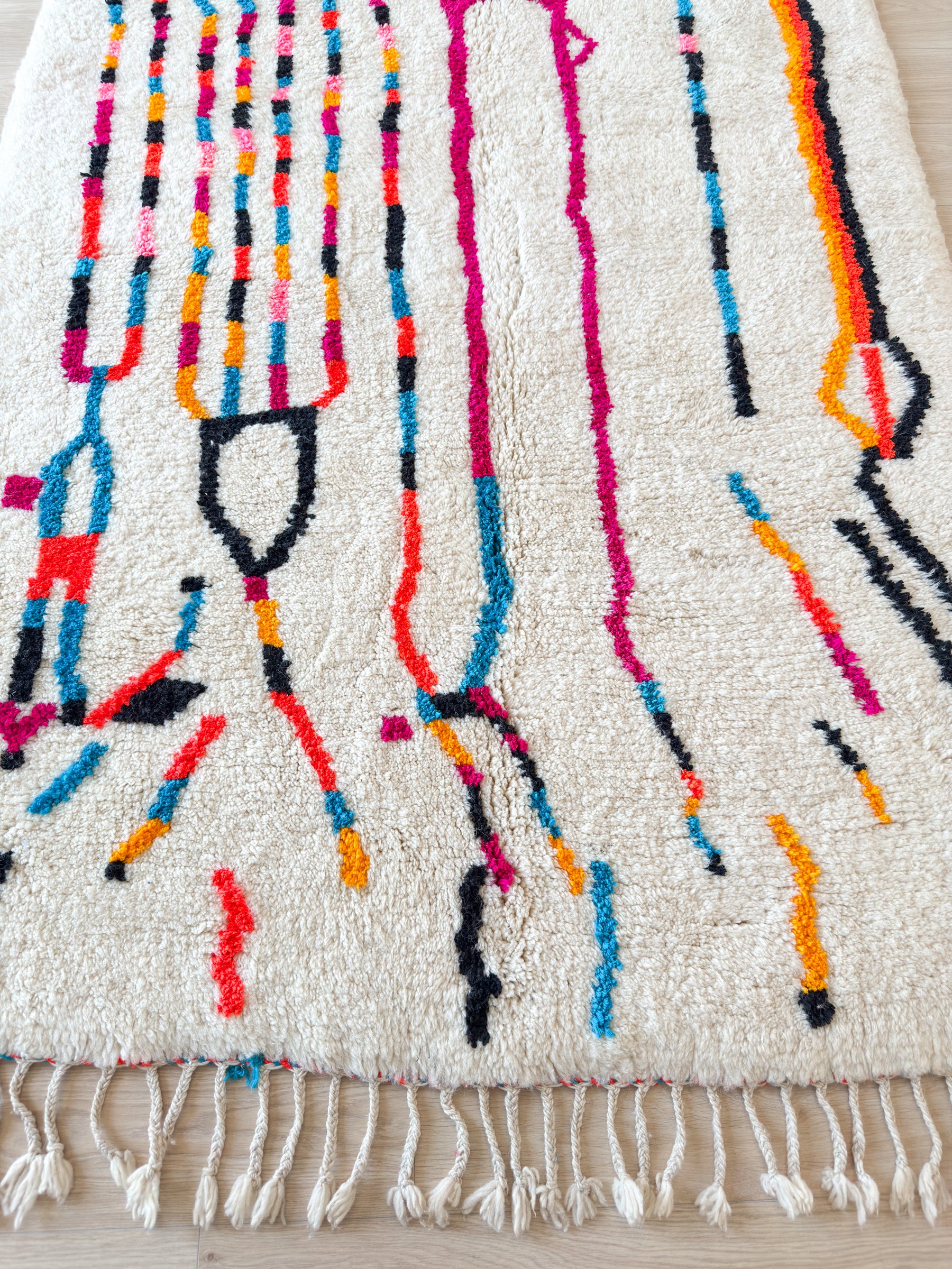 Tapis berbère coloré 150 x 229 cm - n°2617