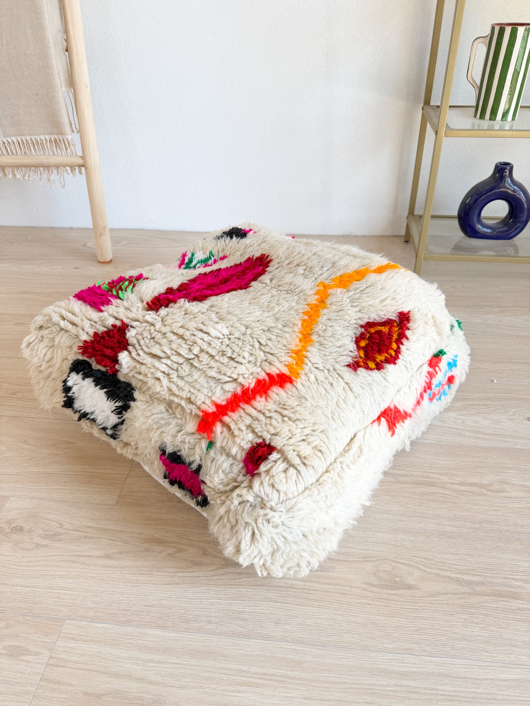 Draft - Moroccan pouf, colorful Berber pouf - 60 x 60 cm - No. 128