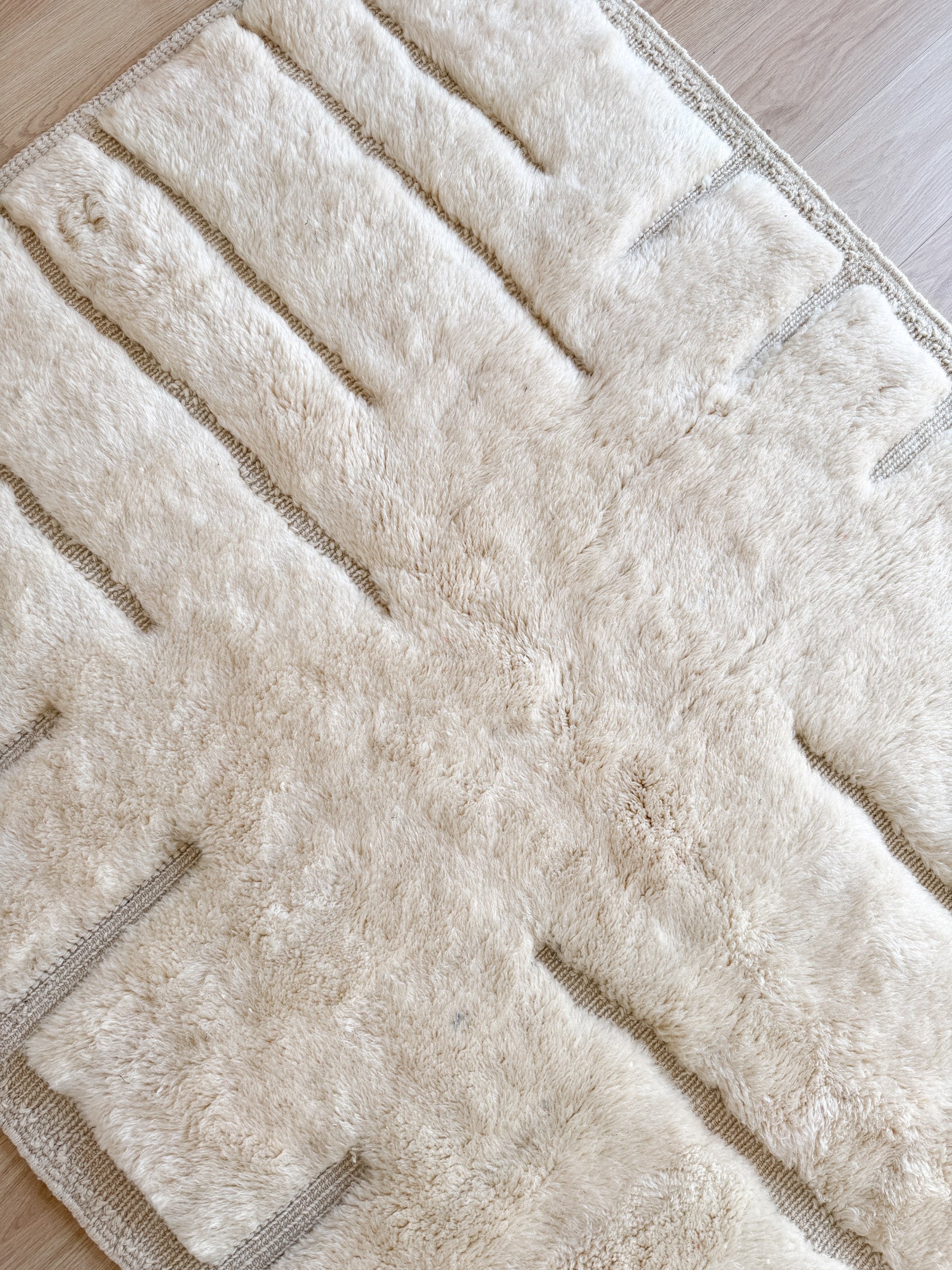 Tapis M'rirt 147 x 244 cm - n°2360