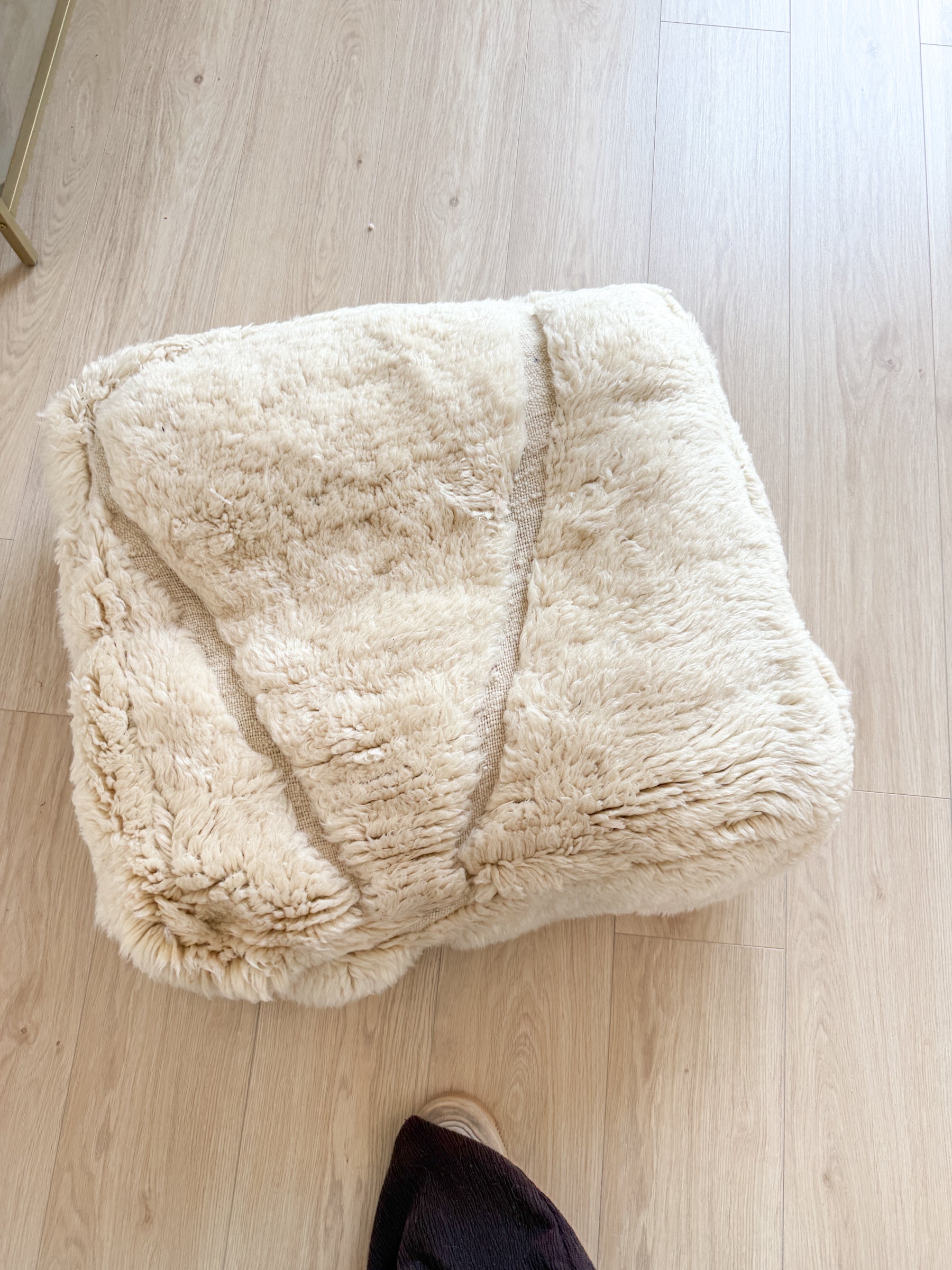 Entwurf – Marokkanischer Pouf, farbenfroher Berber-Pouf – 60 x 60 cm – Nr. 114