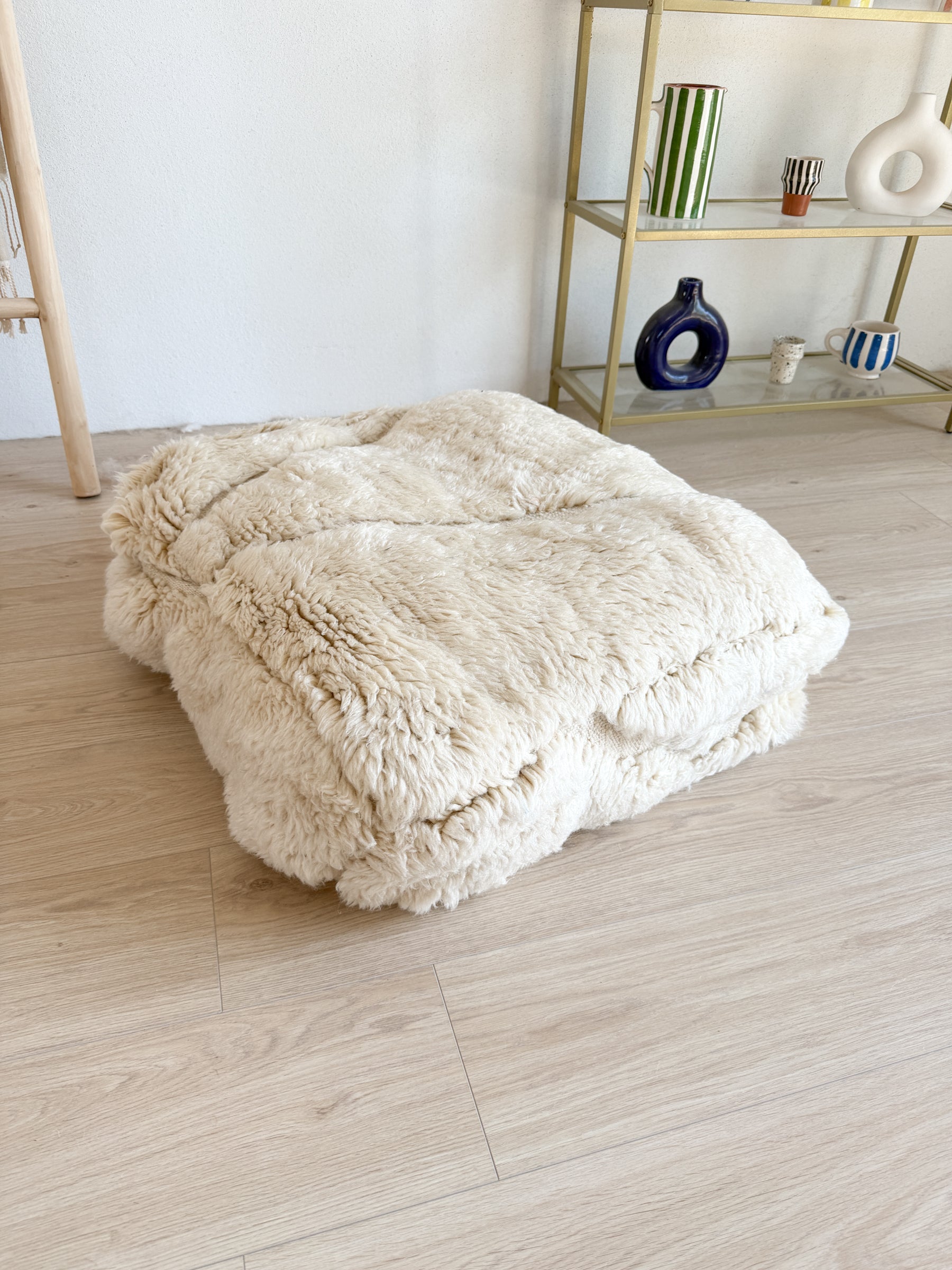 Entwurf – Marokkanischer Pouf, farbenfroher Berber-Pouf – 60 x 60 cm – Nr. 114