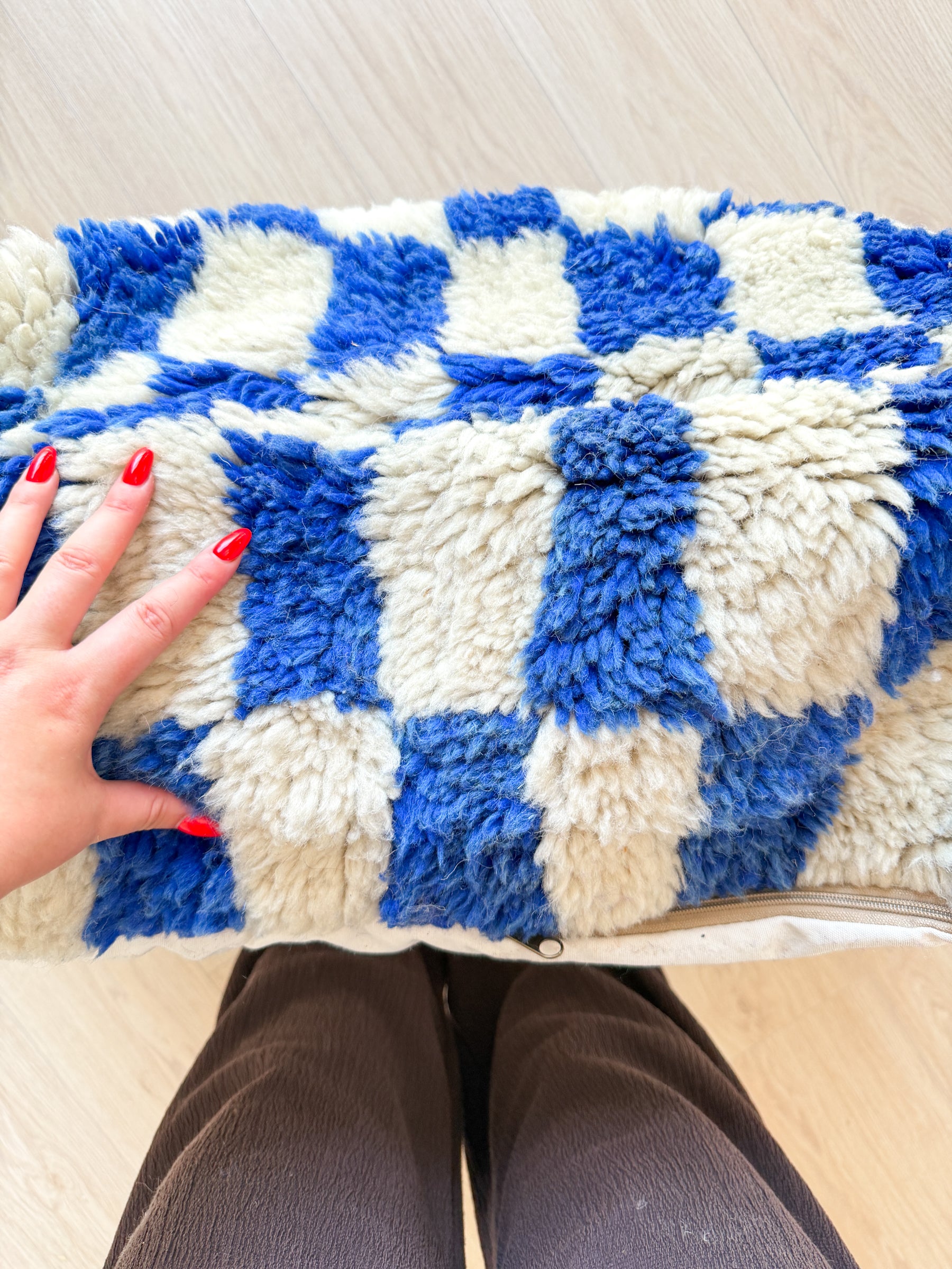 Entwurf – Marokkanischer Pouf, farbenfroher Berber-Pouf – 60 x 60 cm – Nr. 119