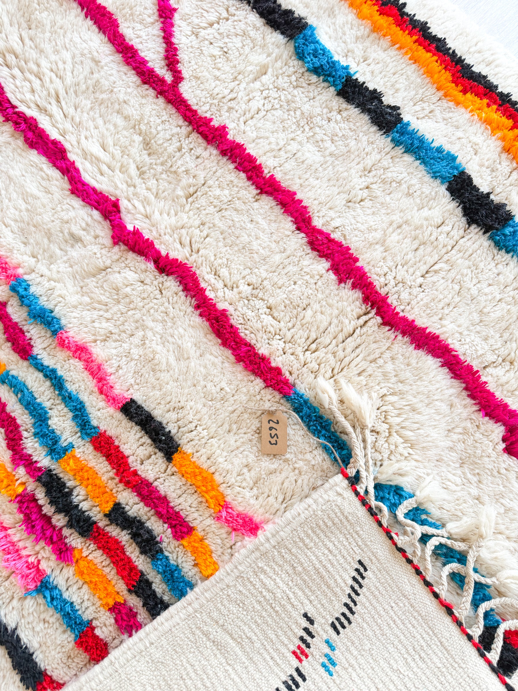 Tapis berbère coloré 141 x 266 cm - n°2653