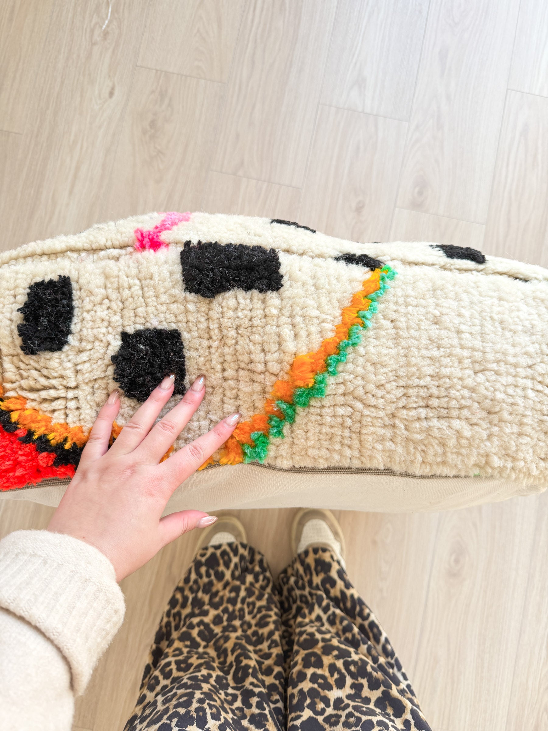 Moroccan pouf, colorful Berber pouf - 60 x 60 cm - n°83