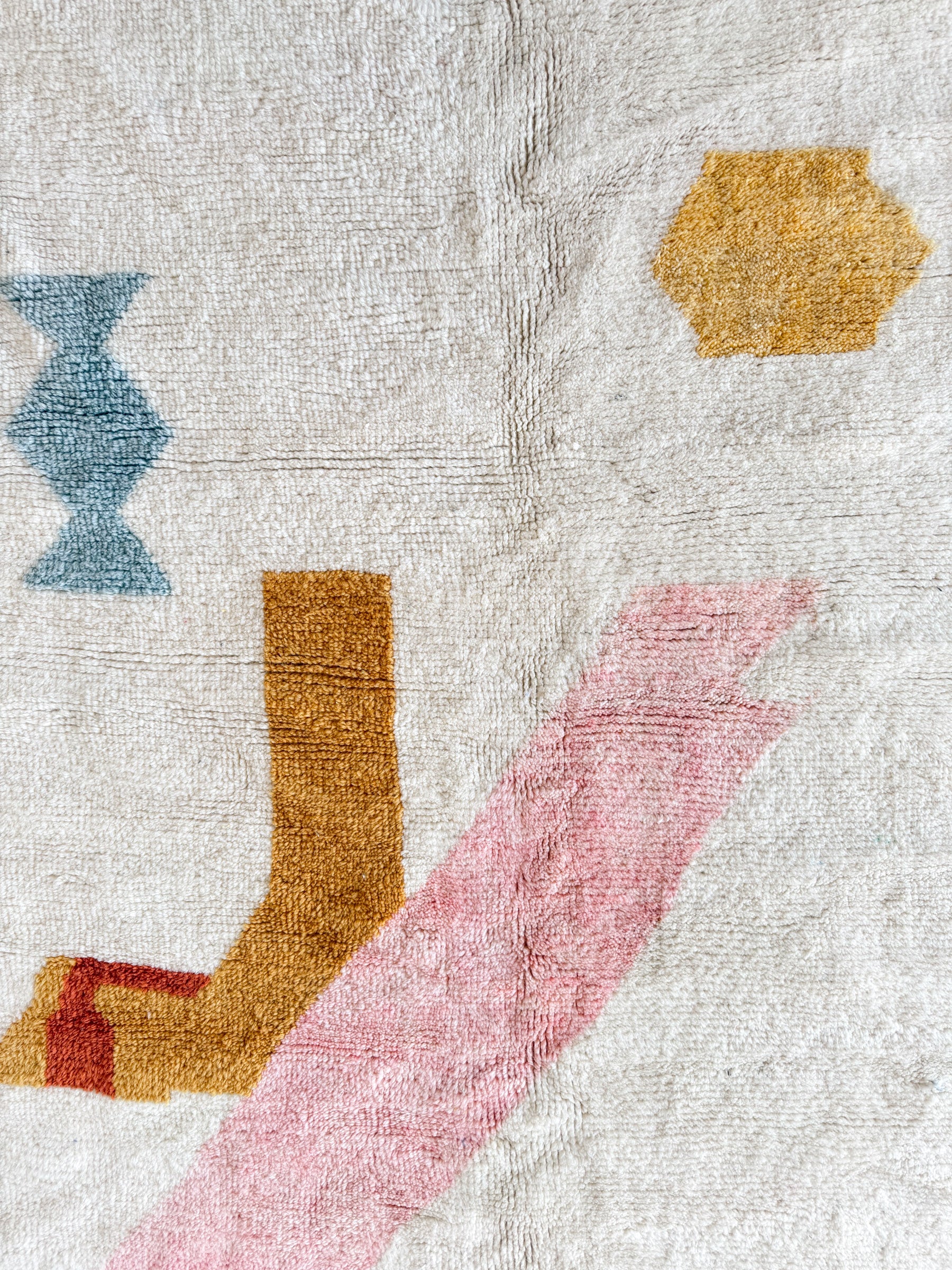 Tapis berbère coloré 147 x 217 cm - n°2407