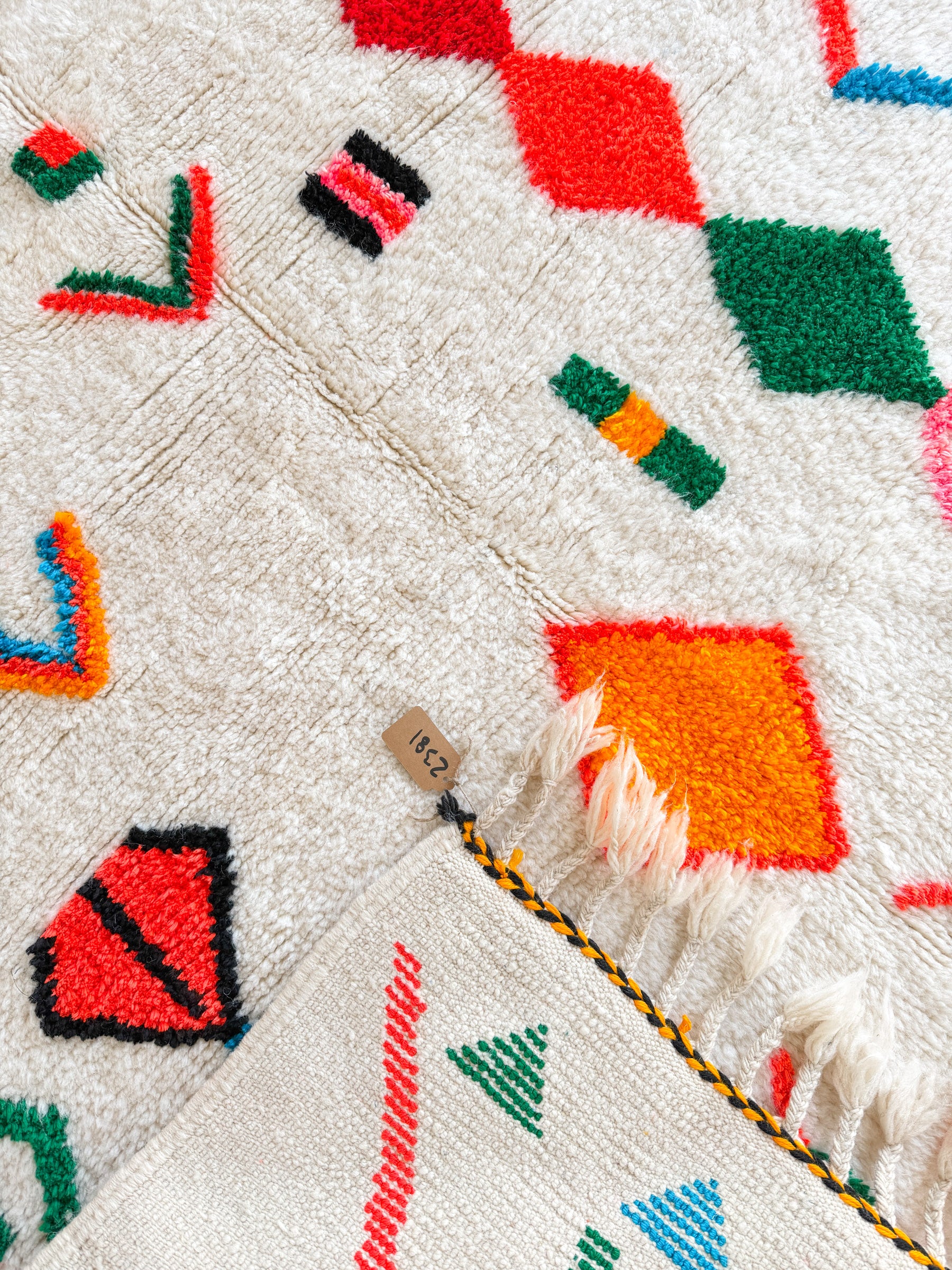 Colorful Berber rug 150 x 216 cm - No. 2381