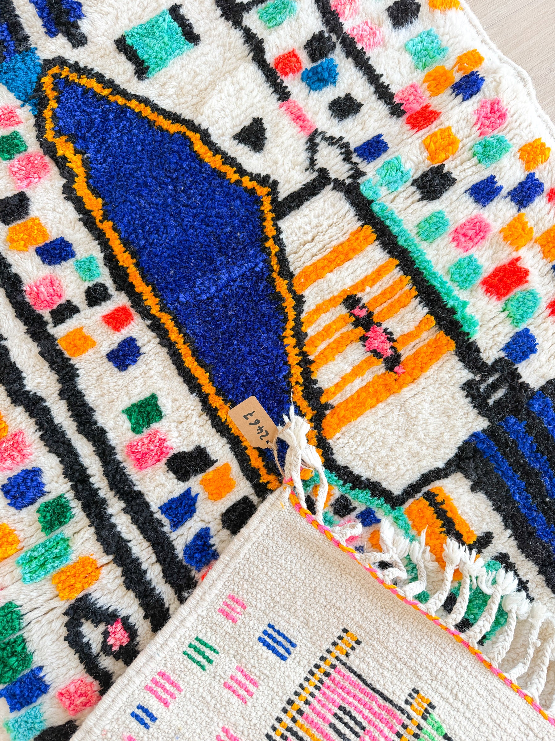 Colorful Berber rug 102 x 171 cm - No. 2467