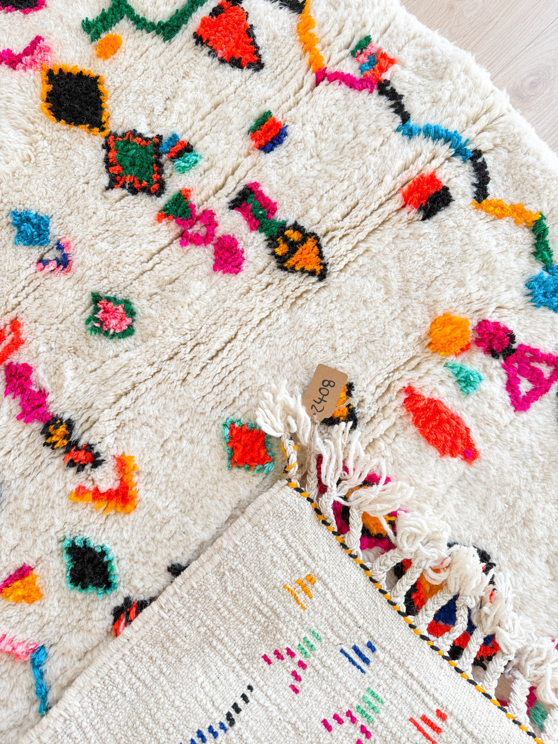 Colorful Berber rug 109 x 169 cm - No. 2408