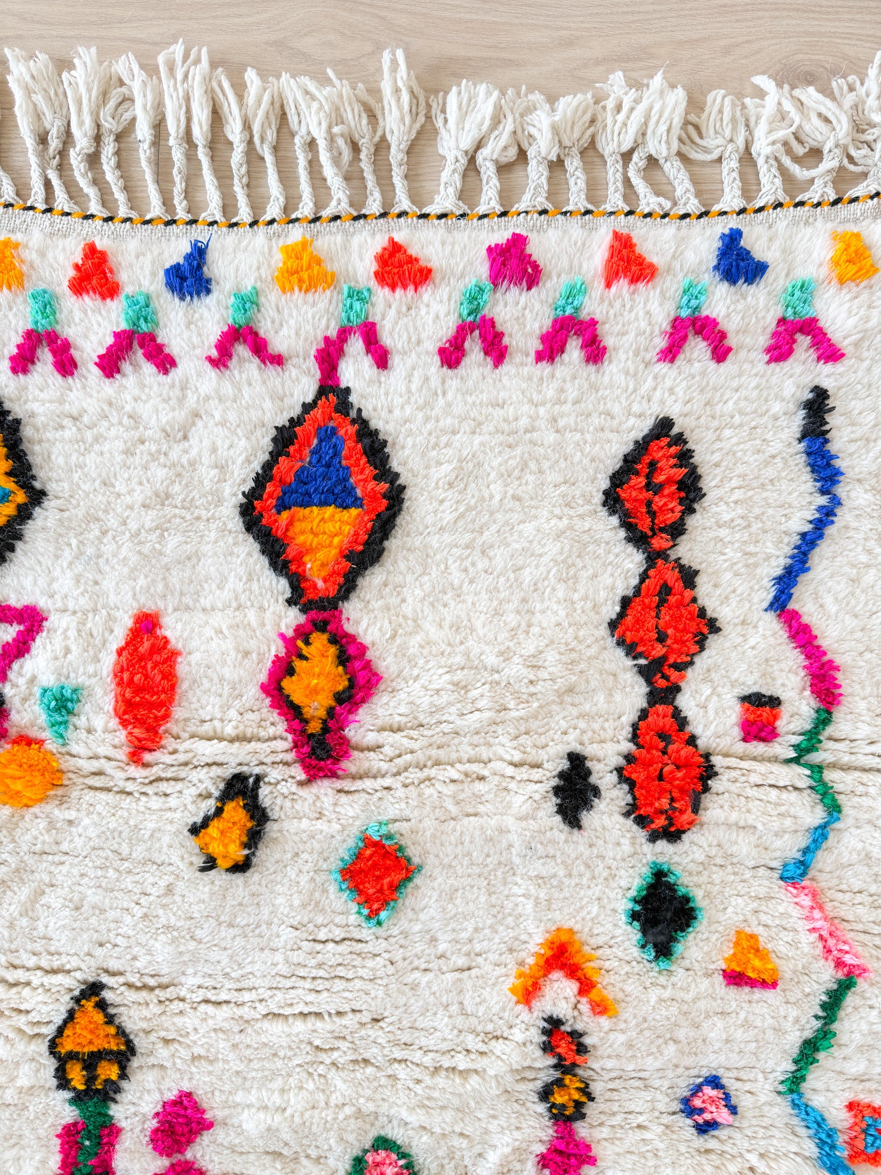 Colorful Berber rug 109 x 169 cm - No. 2408