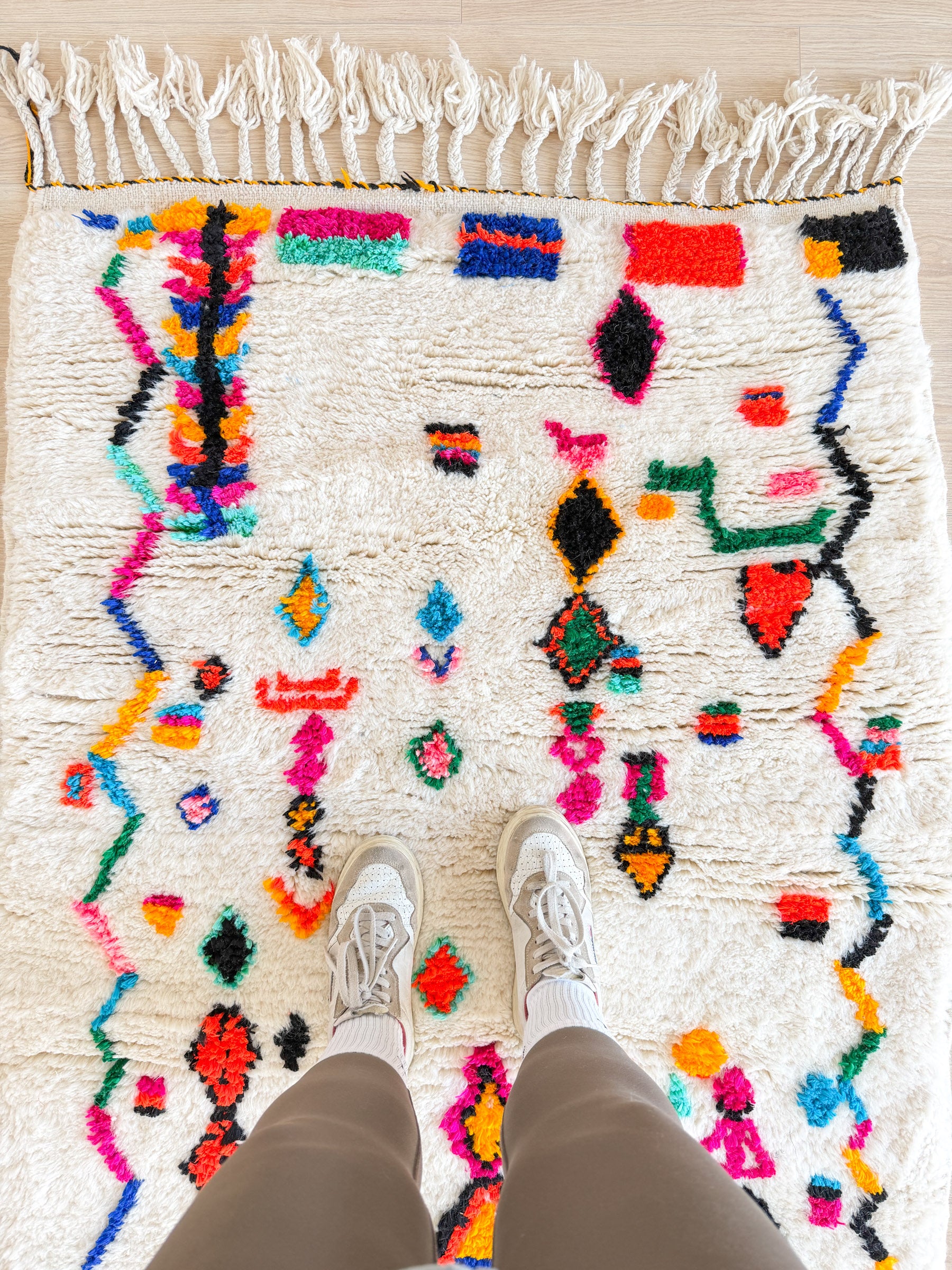 Colorful Berber rug 109 x 169 cm - No. 2408