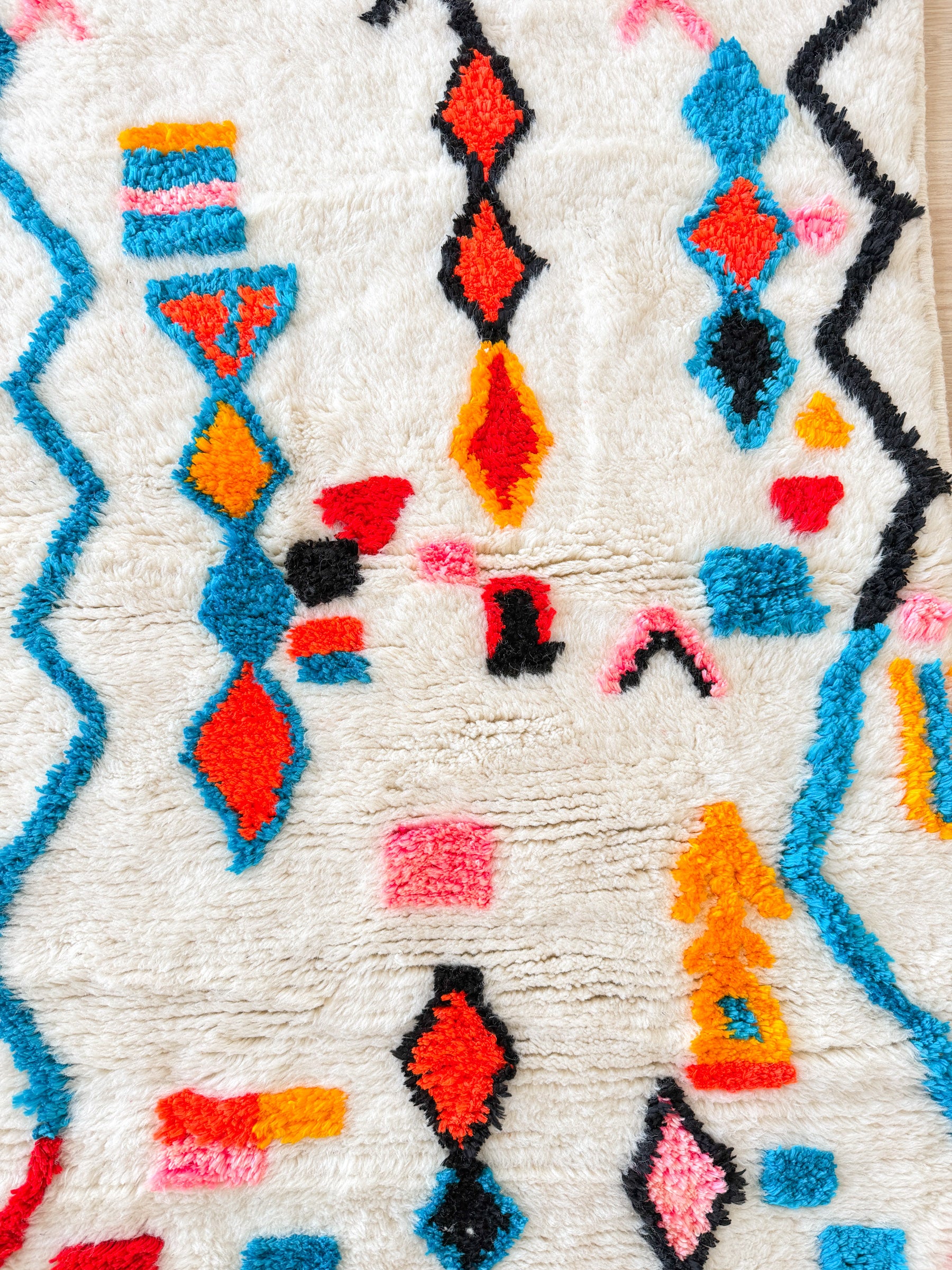 Colorful Berber rug 95 x 168 cm - No. 2402