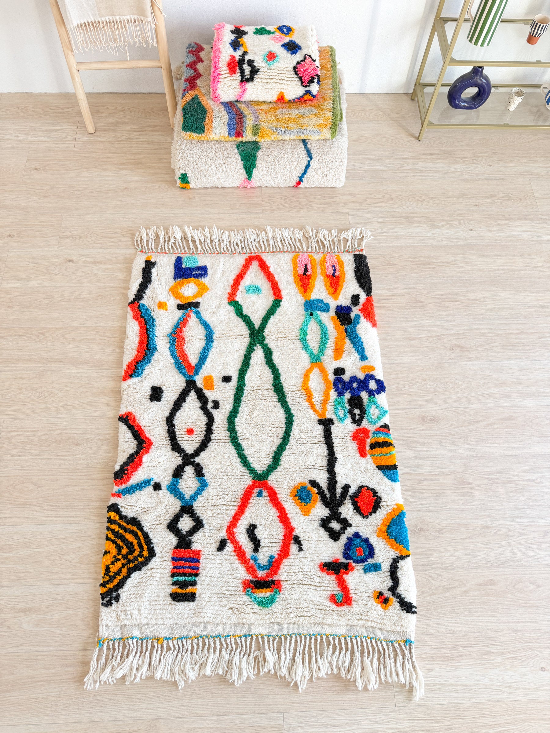 Colorful Berber rug 102 x 169 cm - No. 2406