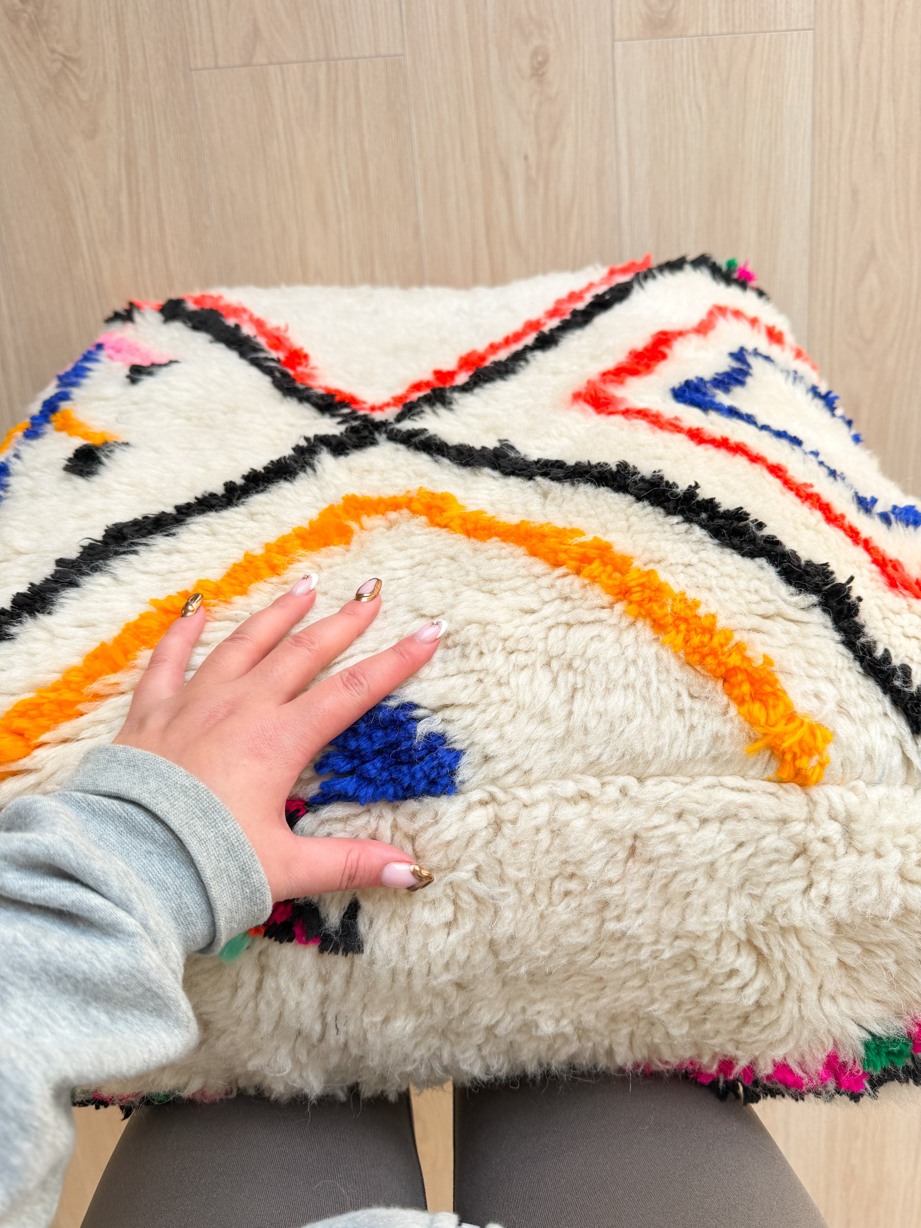 Moroccan pouf, colorful Berber pouf - 60 x 60 cm - n°71